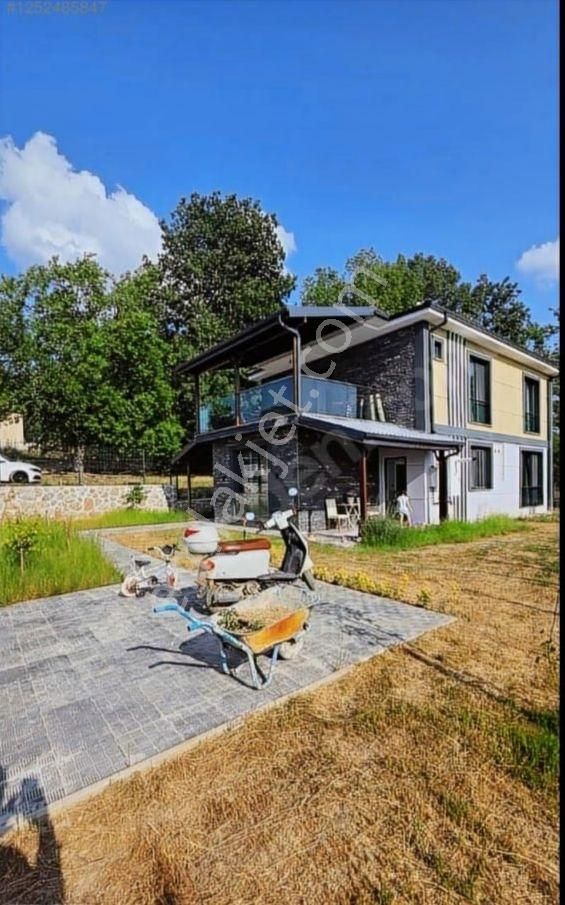 54sayar Gayrimenkul,'den Camili Mah Satılık Villa