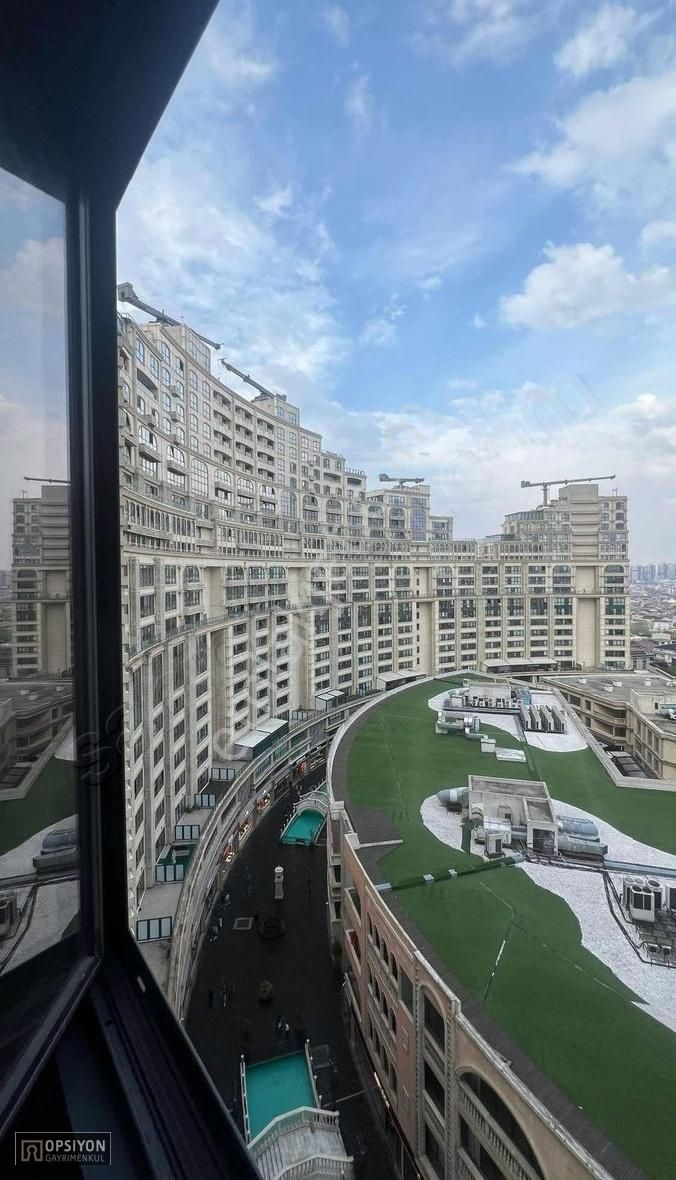 Venezia Mega Kiralik Eşyalı Avm 1+1 Balkonlu