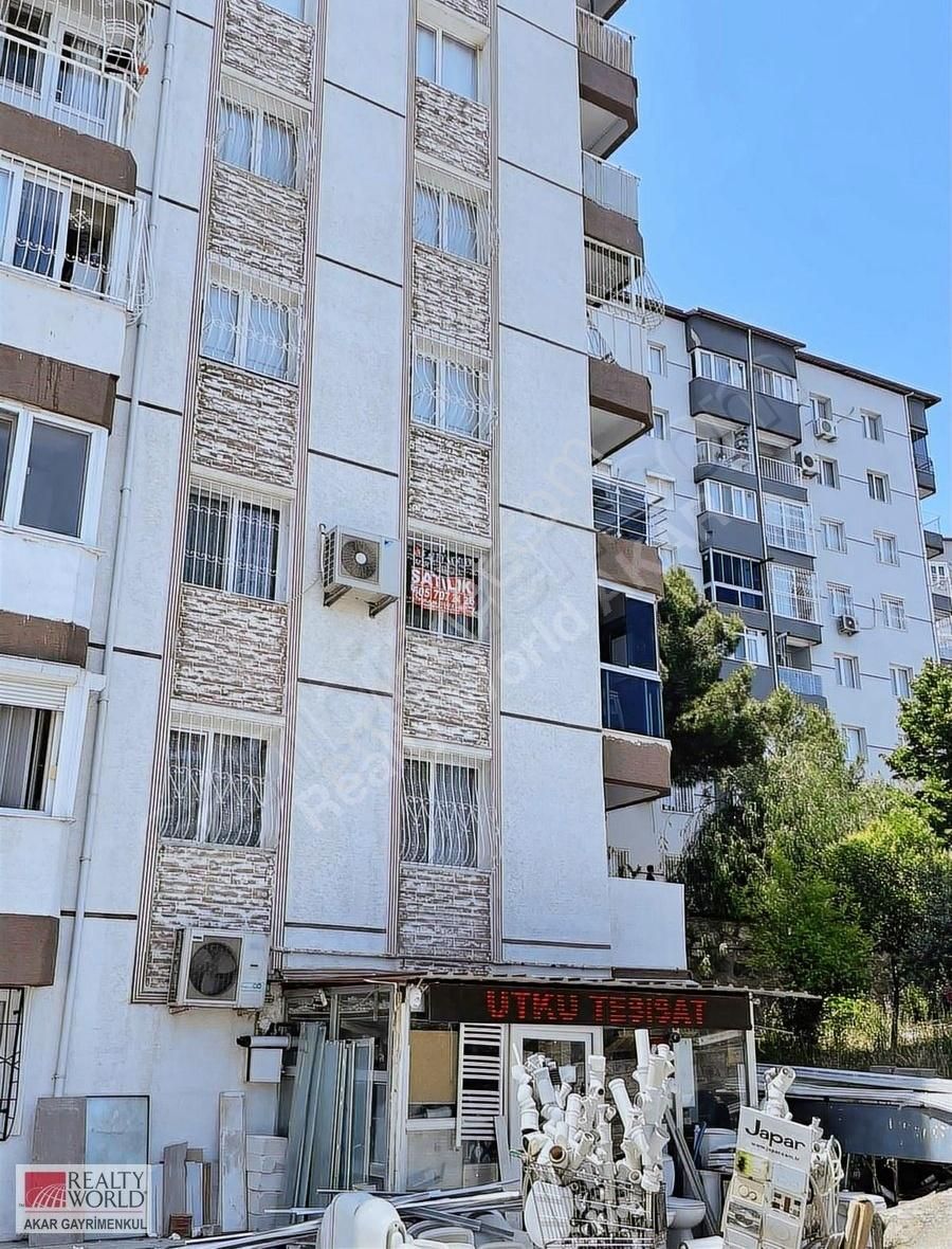 Rw Akar'dan Lüks Yapılı Ara Kat Doğalgazlı 3+1 Yeşilçevre Sitesi