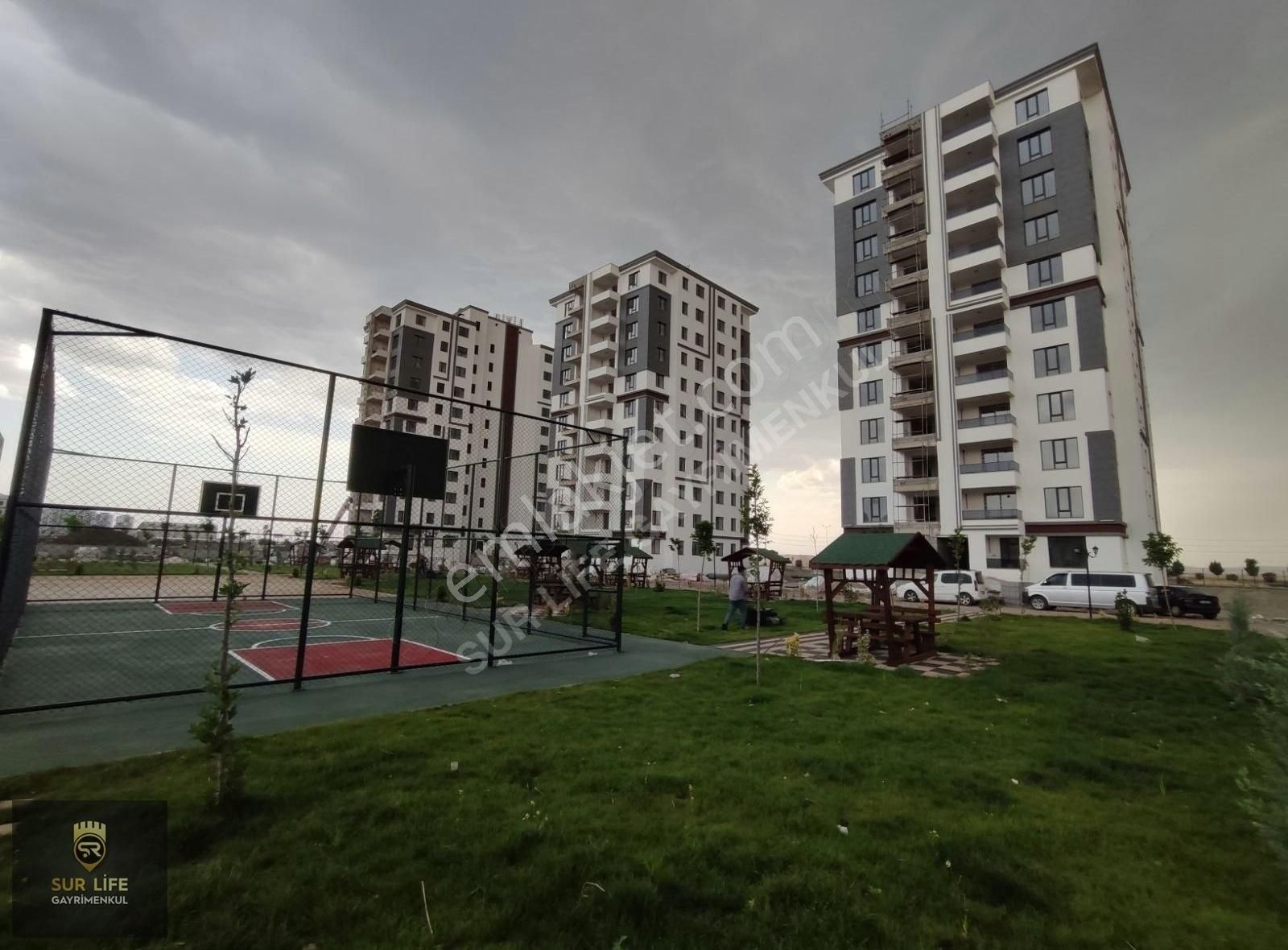 Yeni Cezaevi Karşısı 2+1 Satılık Daire