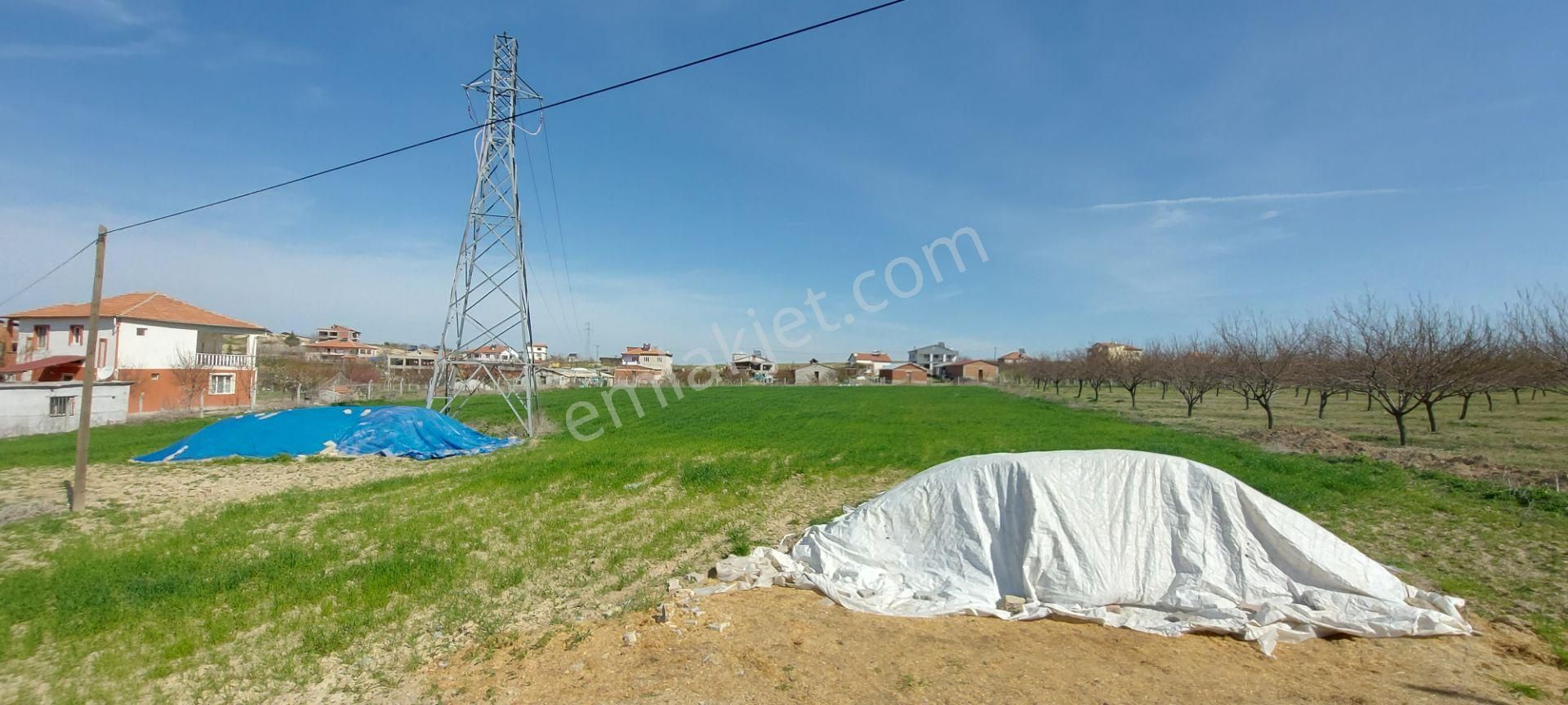 Değer'den Battalgazi Karaköyde Yerleşim Yerinde 5 Dönüm Tarla