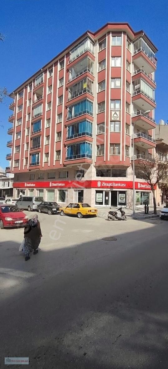 Merkezi Yerde Satılık 3+1 Lüks Daire
