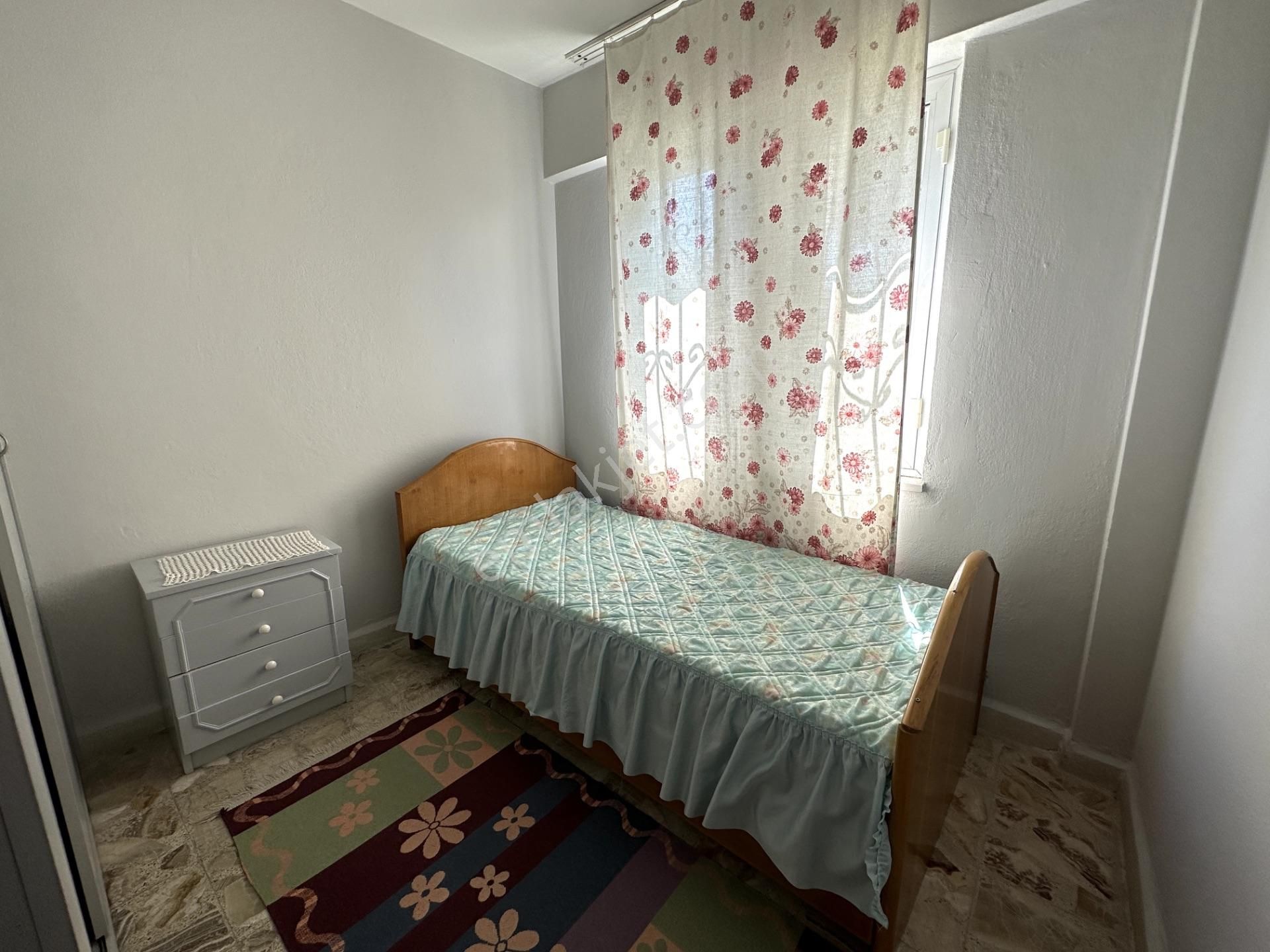 Avm'ye Yakın Denize 500 Metre Mesafede Temiz 3+1 Villa Satılık - Görsel 6