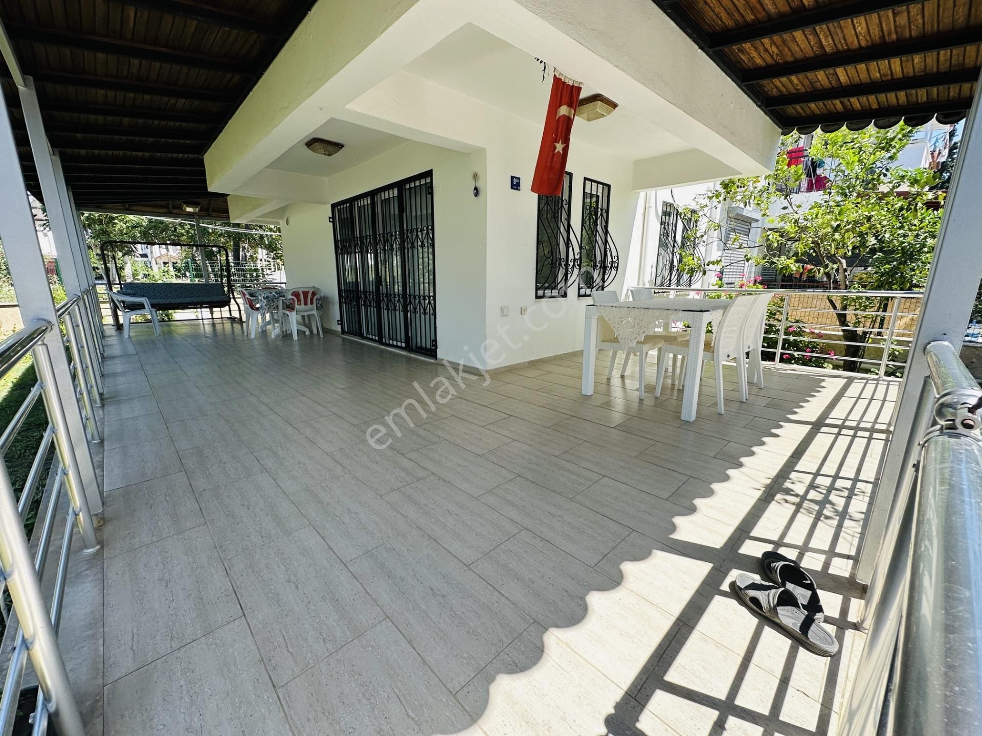 Avm'ye Yakın Denize 500 Metre Mesafede Temiz 3+1 Villa Satılık - Görsel 21