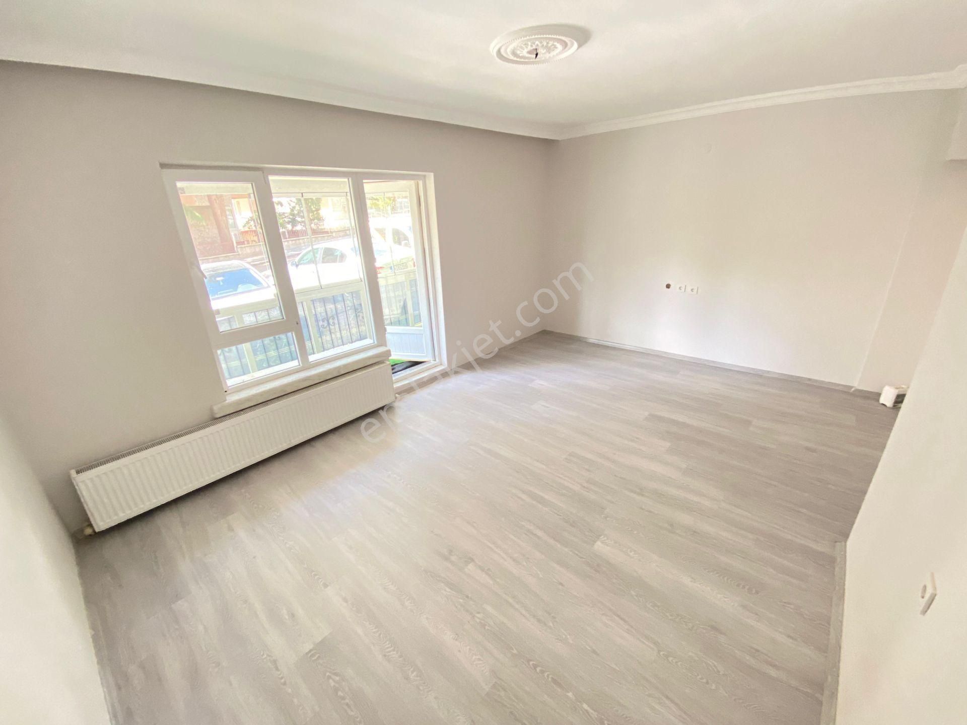 Barışyolu Caddesi Yanı Teras Balkonlu Full Yapılı Kilerli 2+1