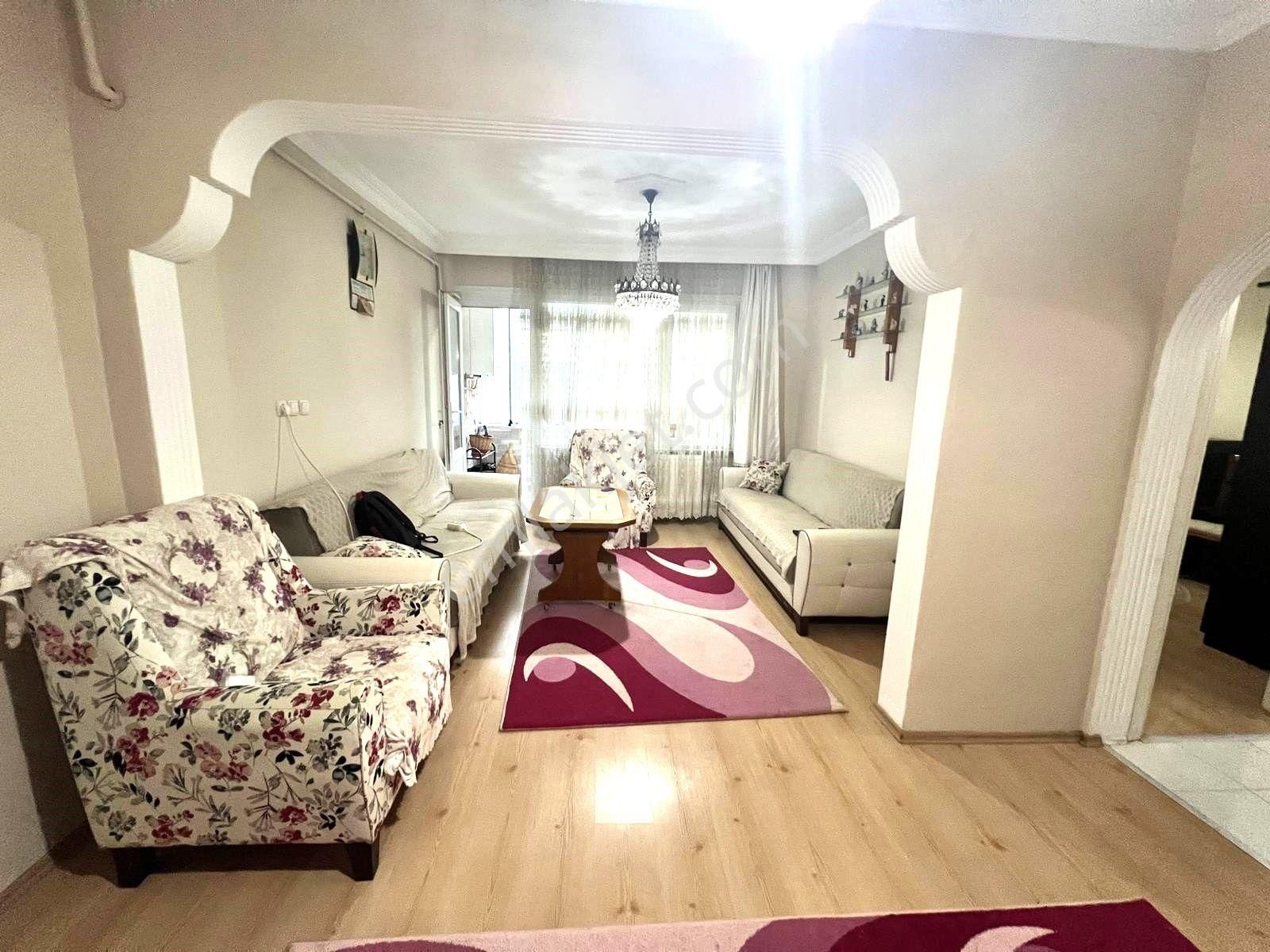 Seba'dan Sefaköy Merkezde 2+1 90m2 Full Eşyalı Kiralık Daire