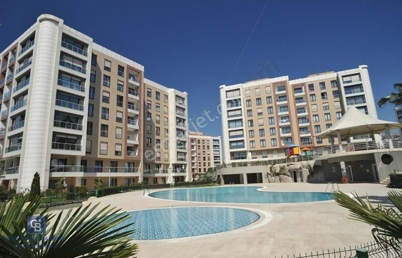 Almondhill Sitesi 4+1 Havuz Cepheli Büyük Balkonlu Boş Daire