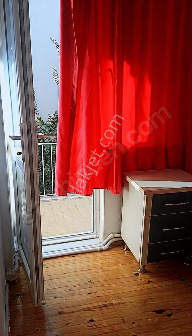 Kınıklıda 3 Katlı Müstakil Bina - Görsel 7