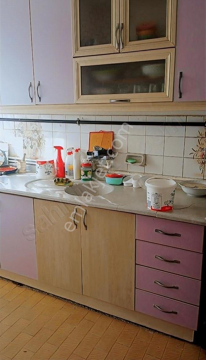 Kınıklıda 3 Katlı Müstakil Bina - Görsel 8