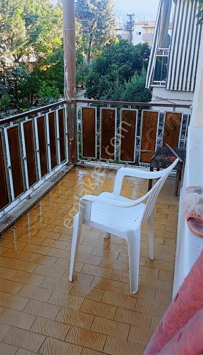 Kınıklıda 3 Katlı Müstakil Bina - Görsel 3