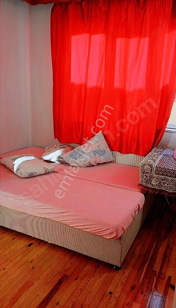 Kınıklıda 3 Katlı Müstakil Bina - Görsel 5