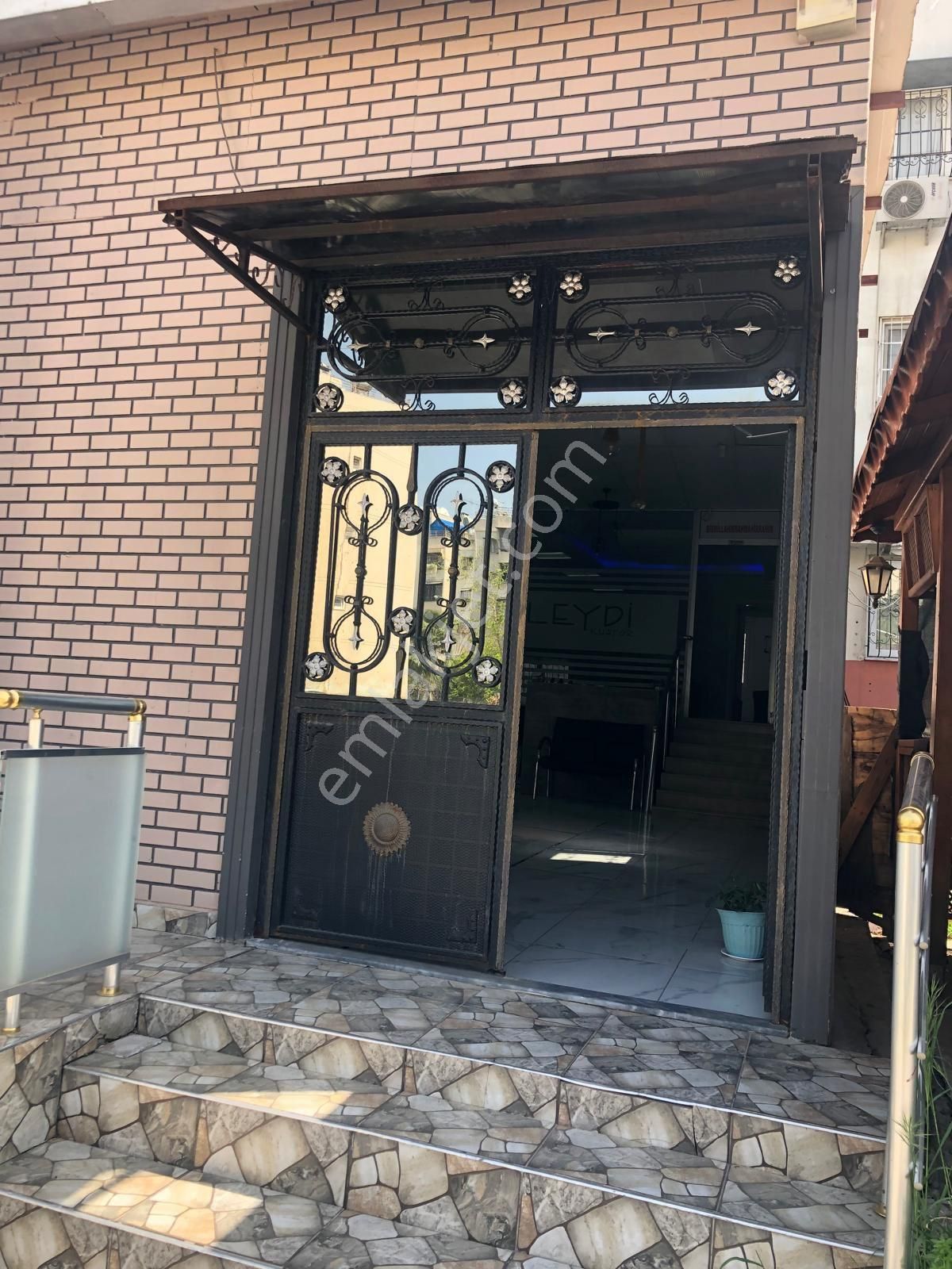 Fatoş Gayrimenkuldan Ana Cadde Üzerinde Satılık İşyeri Ve Daire - Görsel 14