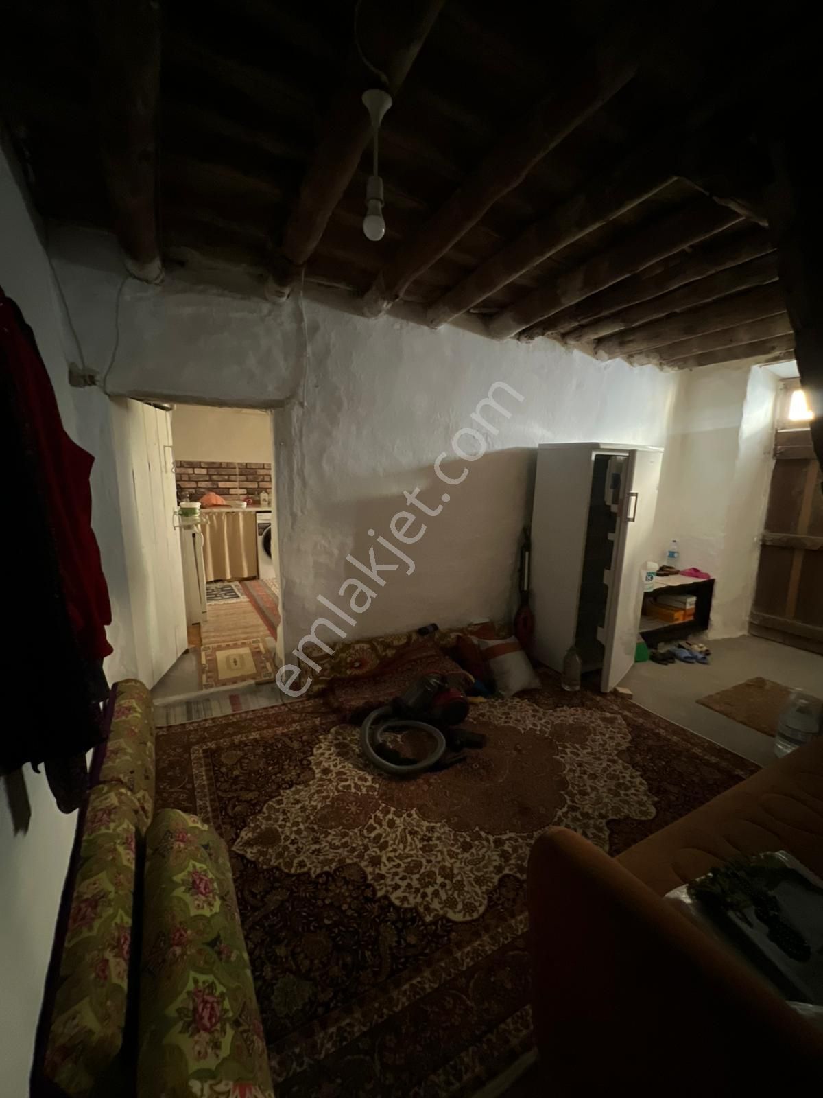 Beyşehir İçeri Şehir Mahallesinde Satılık Yatırımlık Konak - Görsel 17