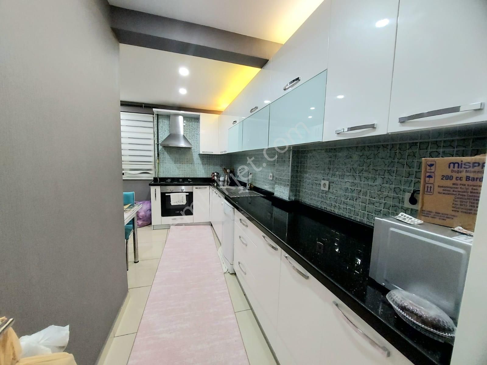 Kavacık Kaptanlarda İçi Full Özel Yapım 140 M 3+1 Arakat Daire - Görsel 4