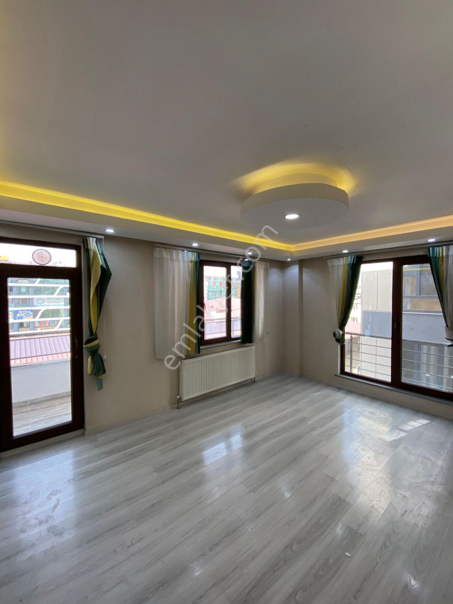 Van'ın En Güzel Konumunda Kiralık 2+1 Daireler