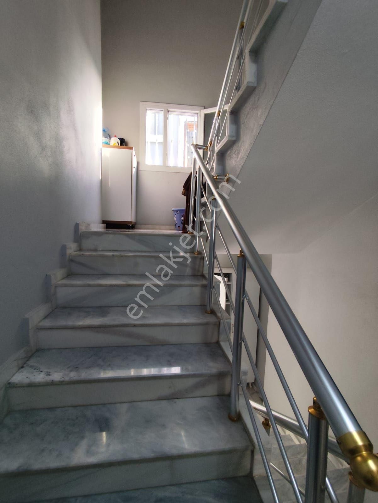 Aksel'den Akkapı Da 2katlı İmarlı İskanlı Ruhsatlı 2 Katlı Bahçeli Otoparklı Fırsat Yer - Görsel 7