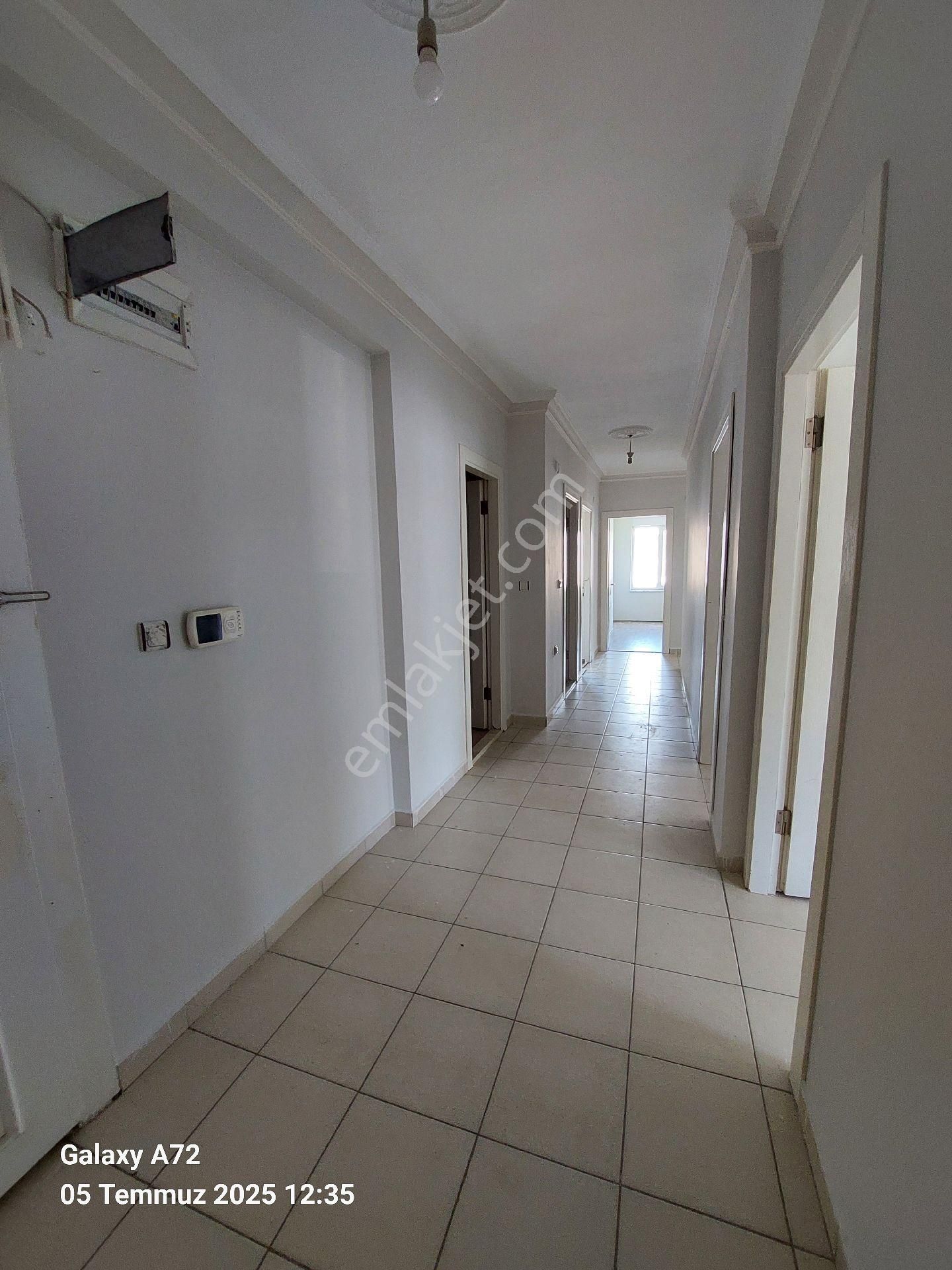 Hurmada Ayrı Mutfaklı Geniş 3+1 - Görsel 10