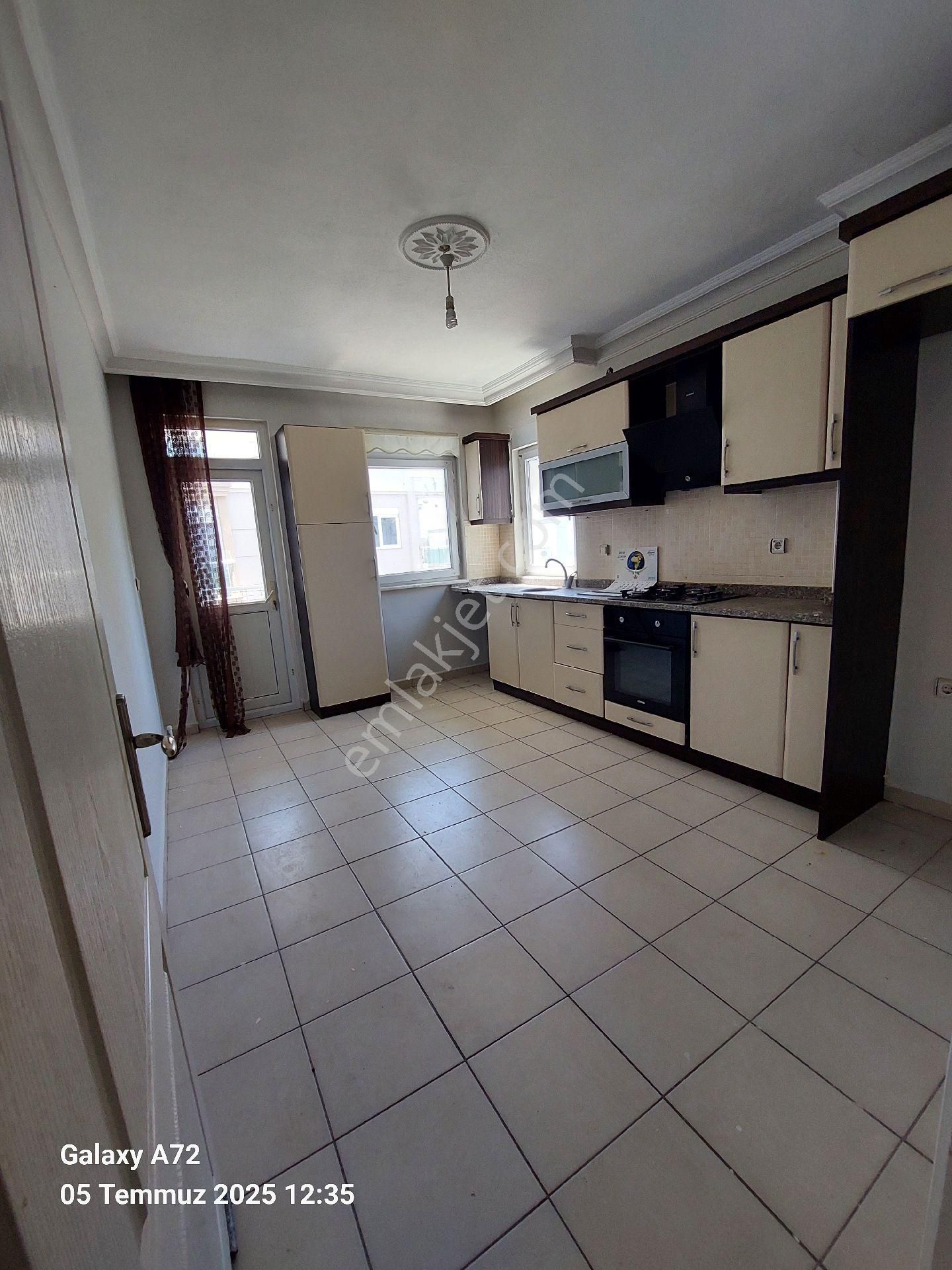 Hurmada Ayrı Mutfaklı Geniş 3+1 - Görsel 8