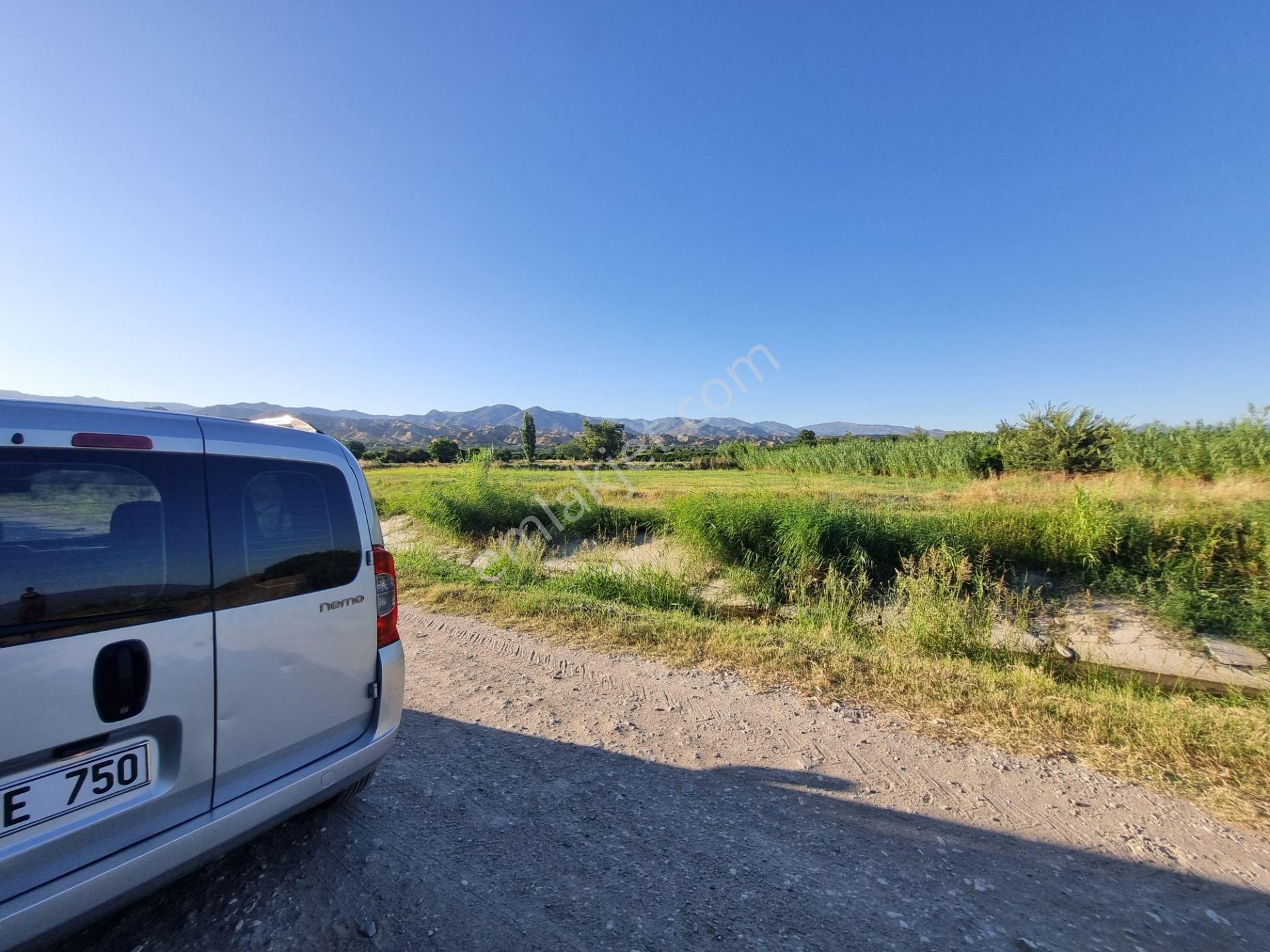 Aydın Nazilli Yöntem Emlaktan Sultanhisar Atça Mah.de Denizli/aydın Karayoluna Yakın Satılık Tarla - Görsel 13