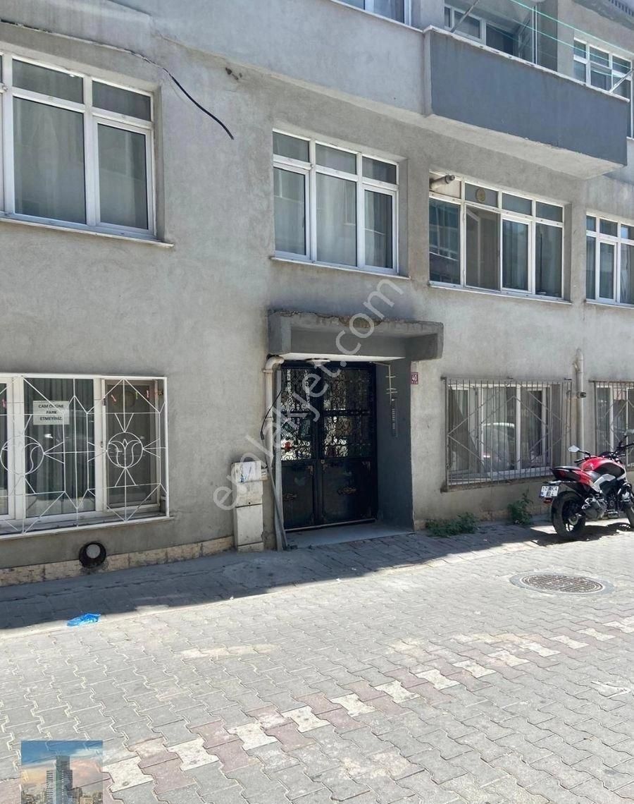 S1046 Ayhan Gezer Emlak'ta Hacıyusuf Mh 2+1 Satılık Daire