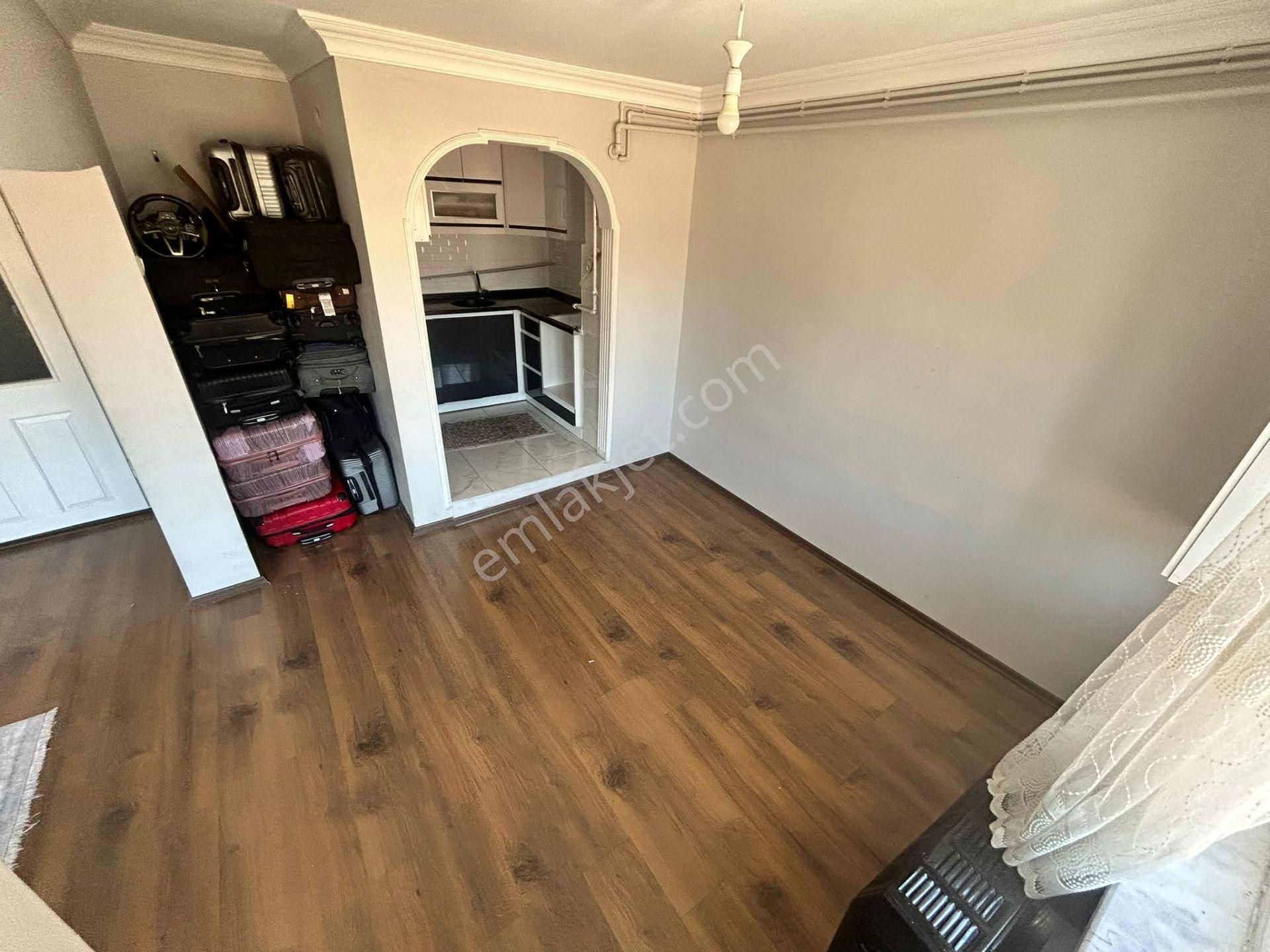 Bursa Merkez Altıparmakta 3 Katlı 2 Daireli Müstakil Bina - Görsel 4