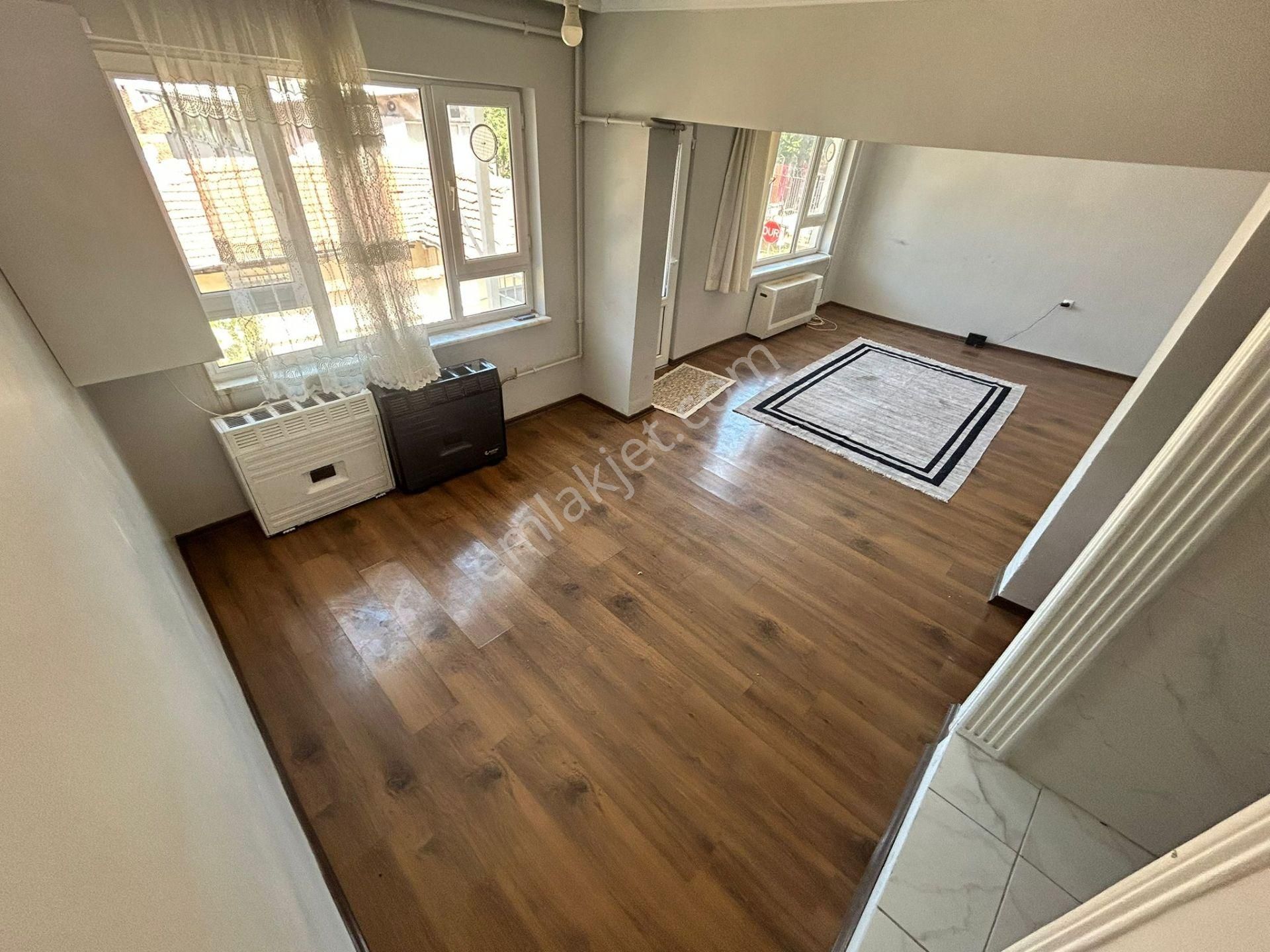 Bursa Merkez Altıparmakta 3 Katlı 2 Daireli Müstakil Bina - Görsel 14