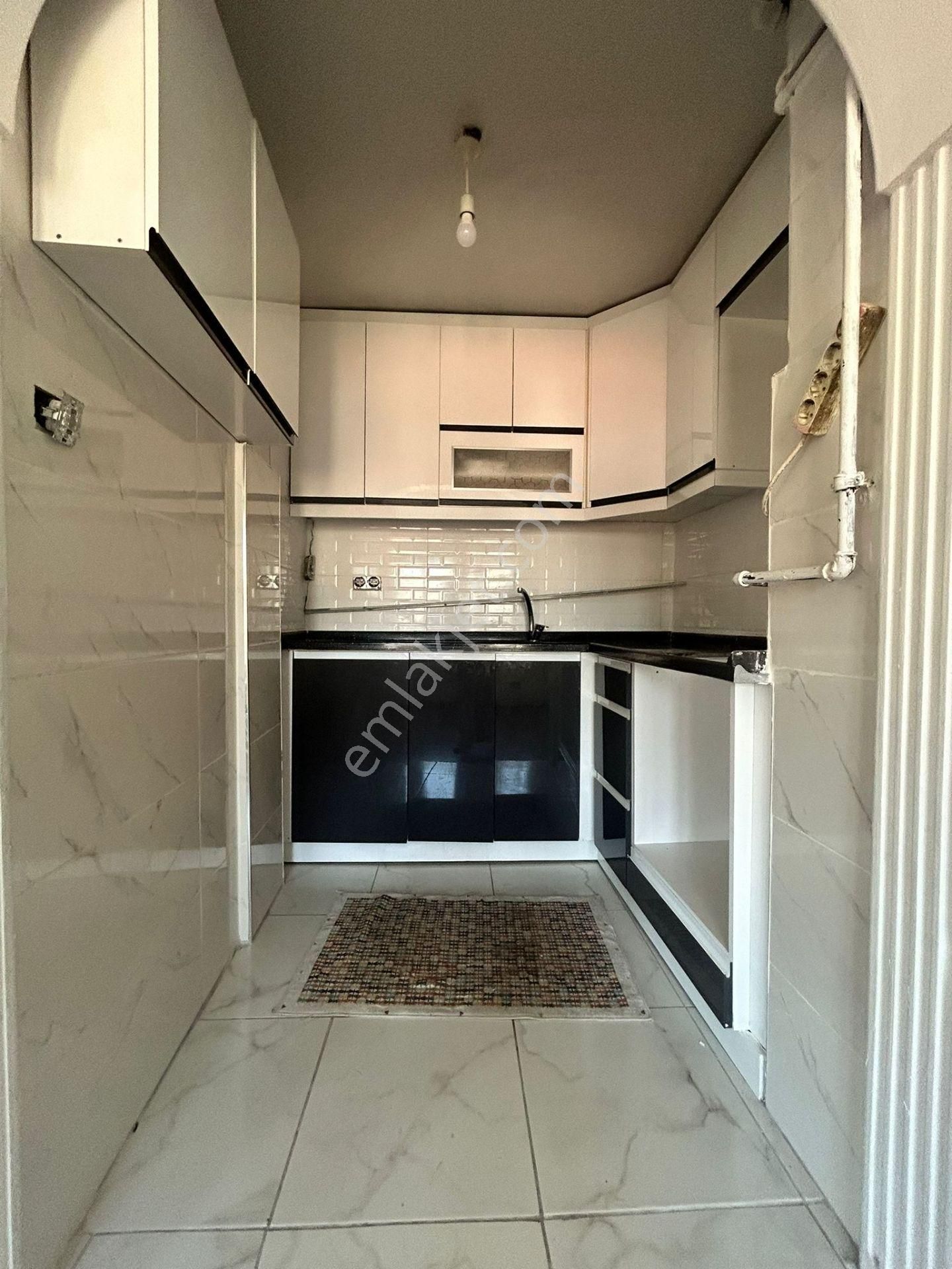 Bursa Merkez Altıparmakta 3 Katlı 2 Daireli Müstakil Bina - Görsel 7