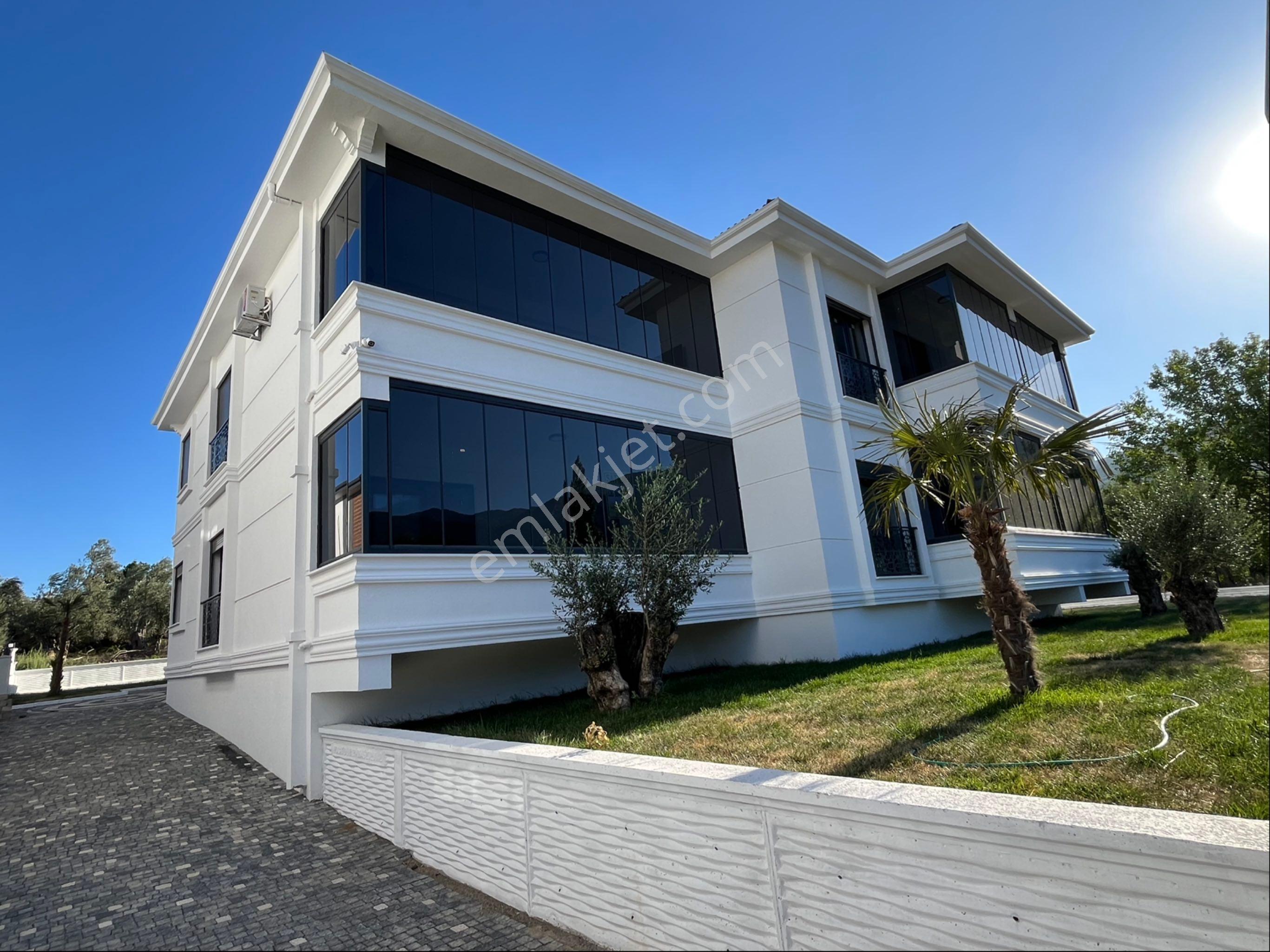 Egenin İncisi Gürede Butik Sitede Geniş Bahçeli 2+1 Daire - Görsel 33