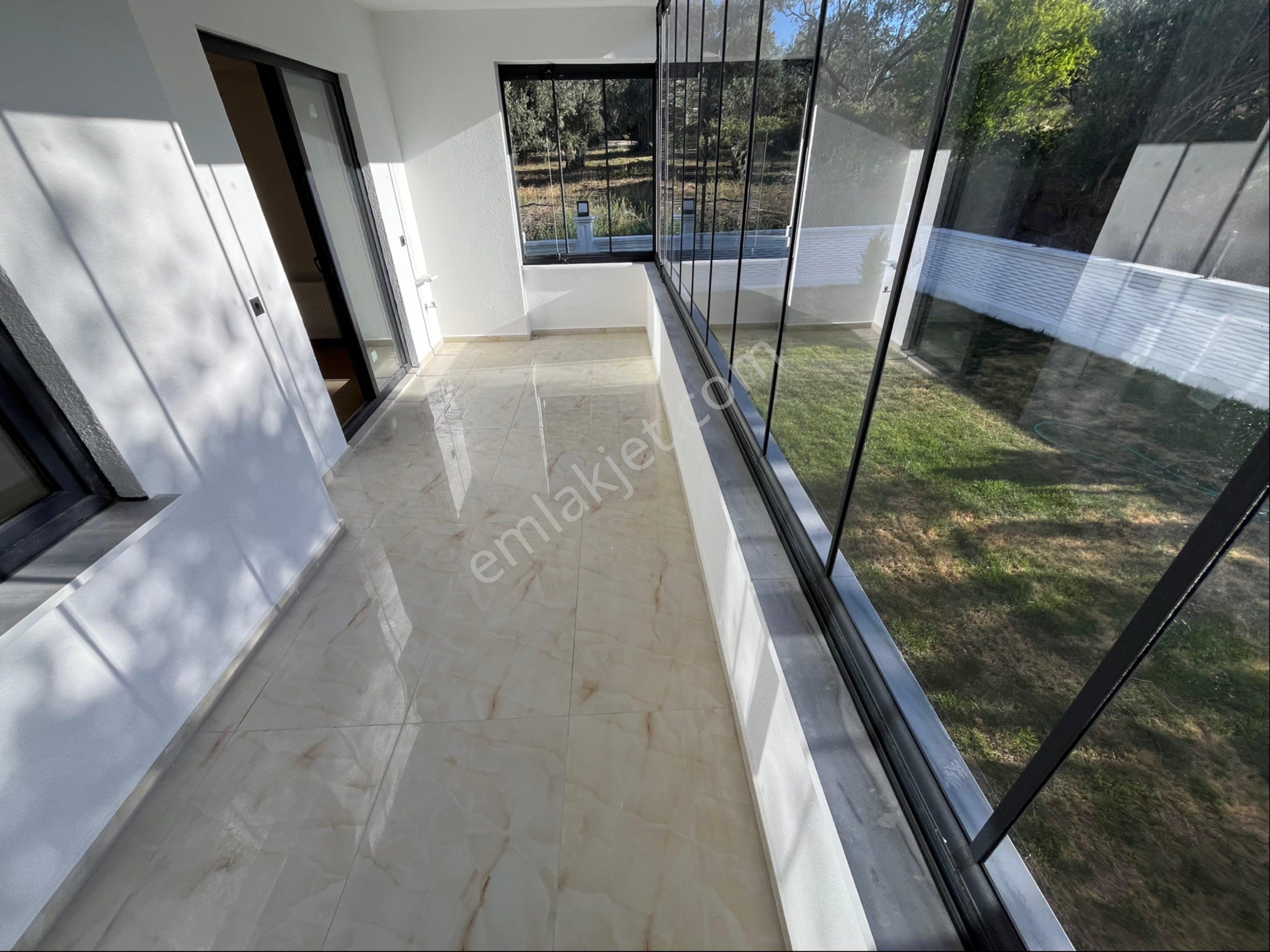 Egenin İncisi Gürede Butik Sitede Geniş Bahçeli 2+1 Daire - Görsel 14