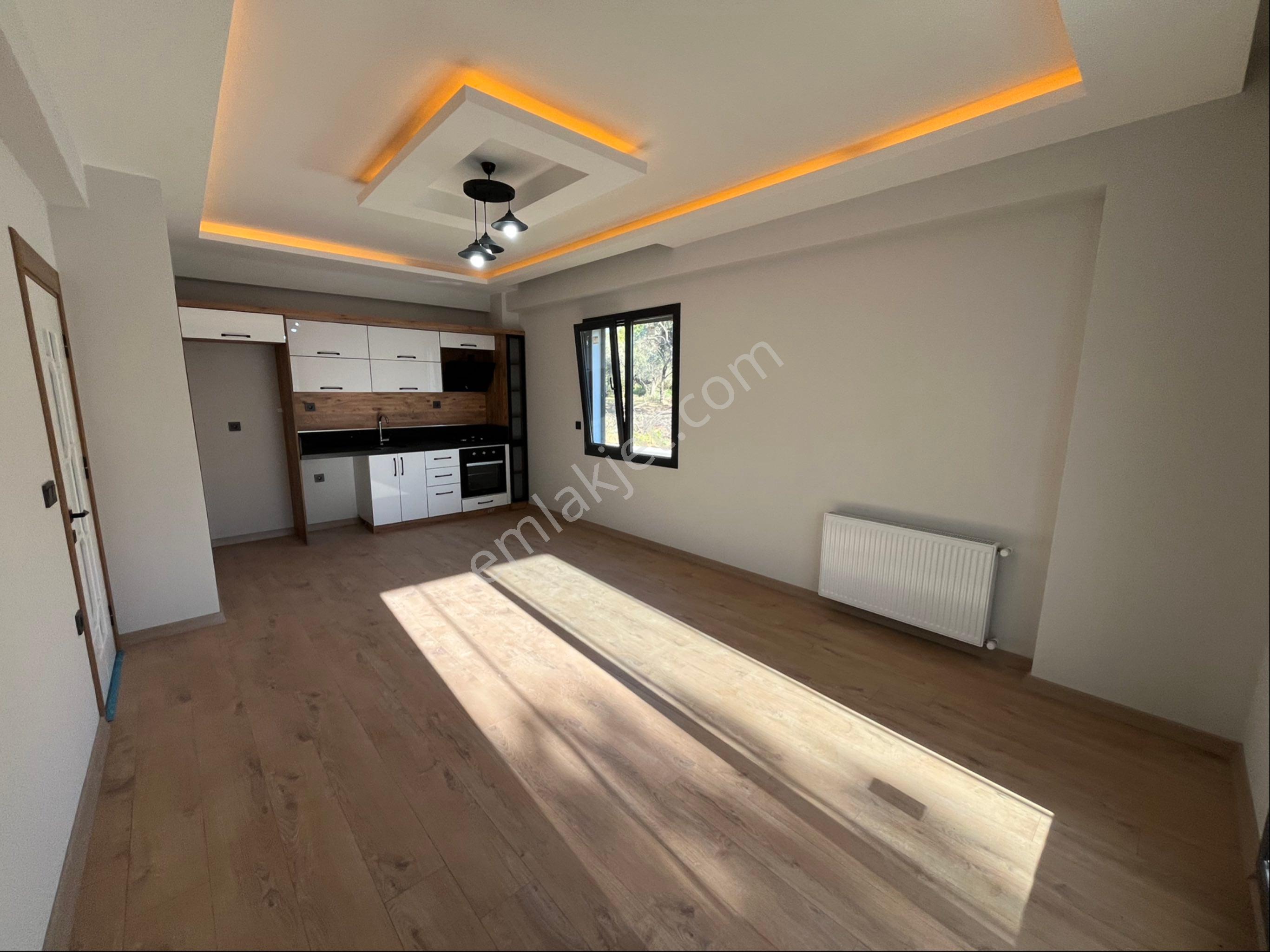 Egenin İncisi Gürede Butik Sitede Geniş Bahçeli 2+1 Daire - Görsel 15