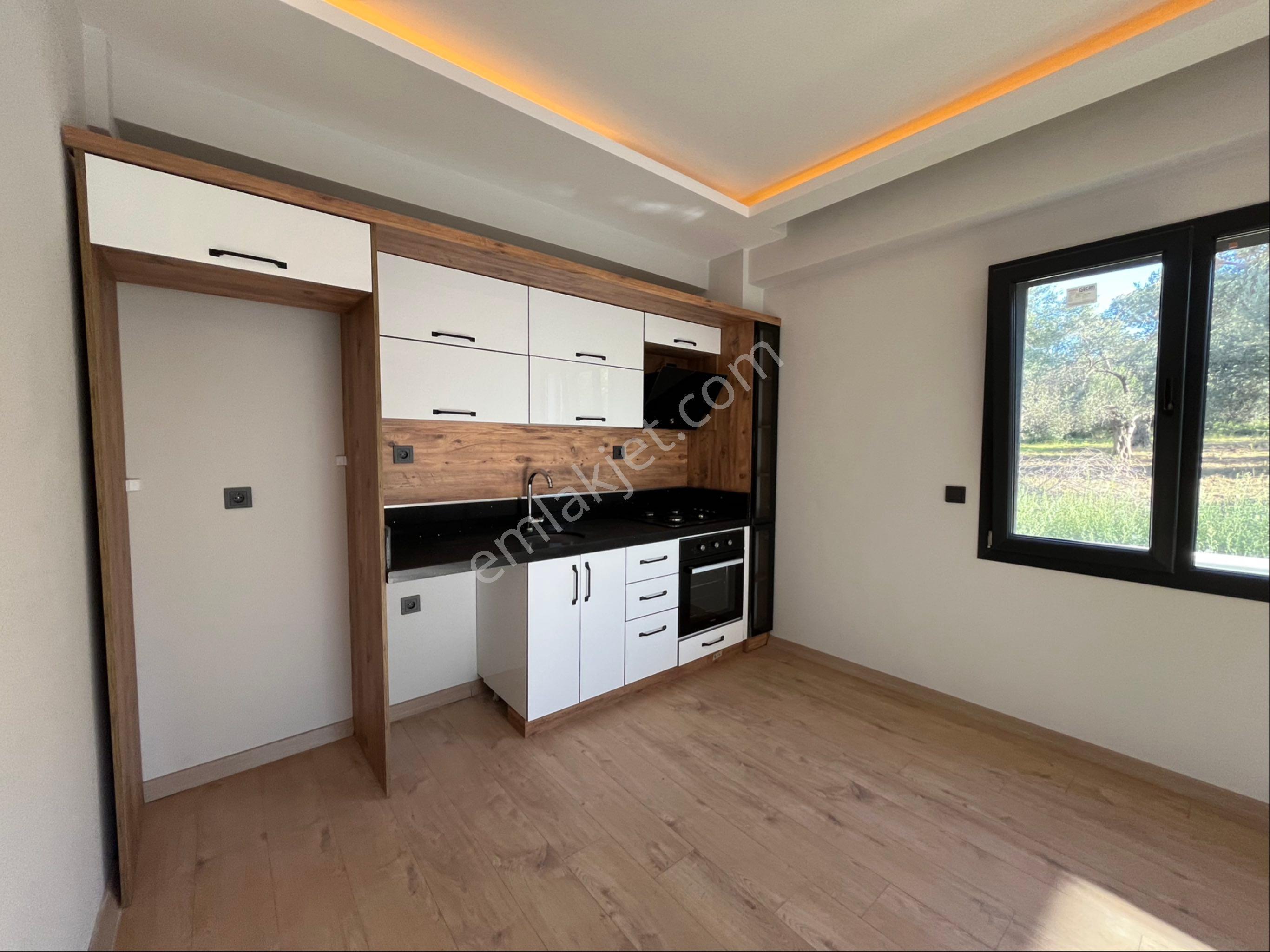 Egenin İncisi Gürede Butik Sitede Geniş Bahçeli 2+1 Daire - Görsel 9