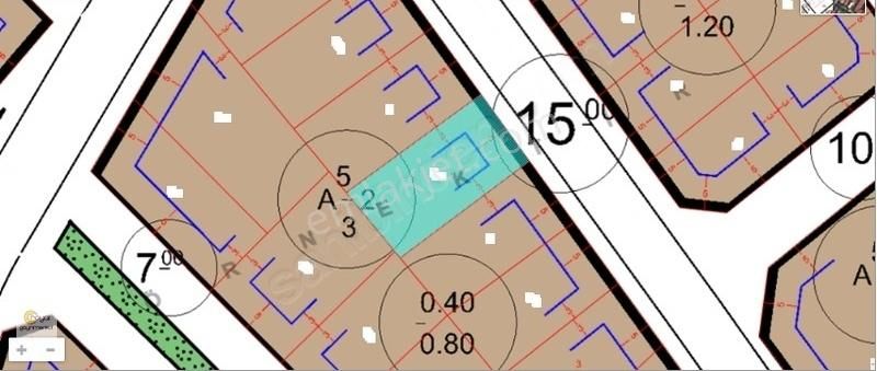 Gümüşçay'da Merkezefendi Kaymakamlık Binası Yakını 290 M² Parsel