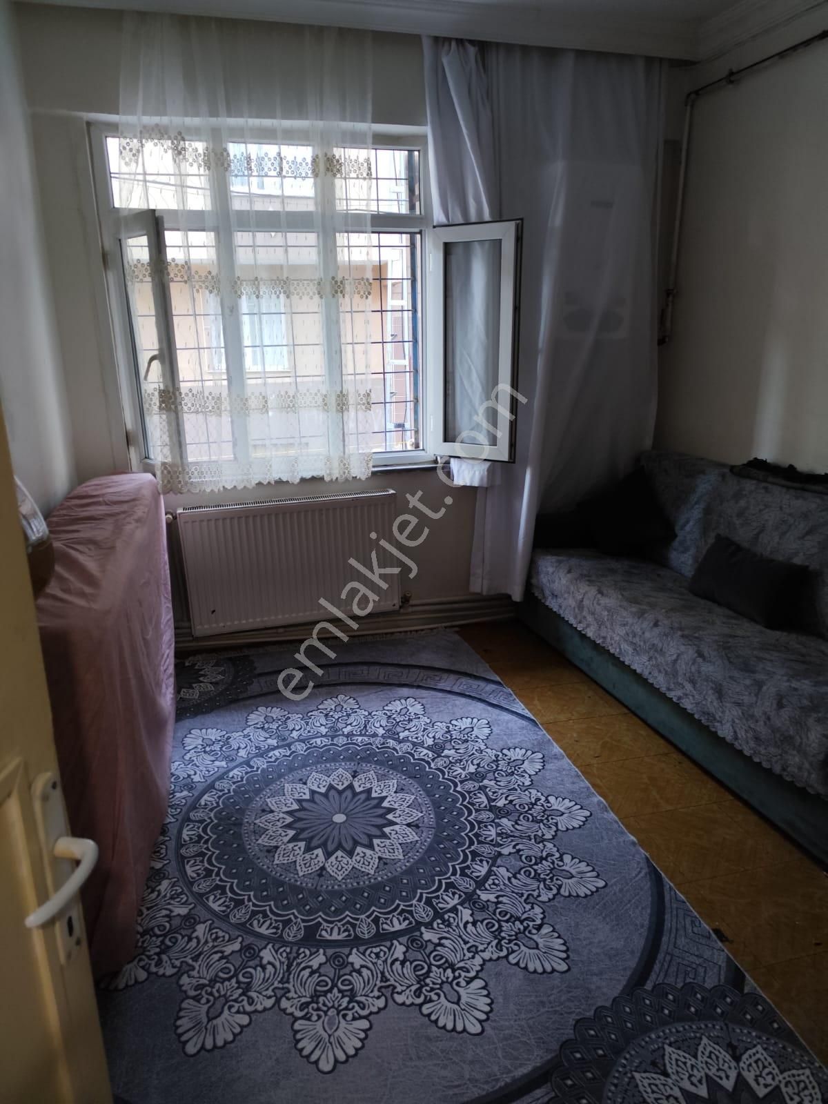 Aynı Katta Satılık İki Daire