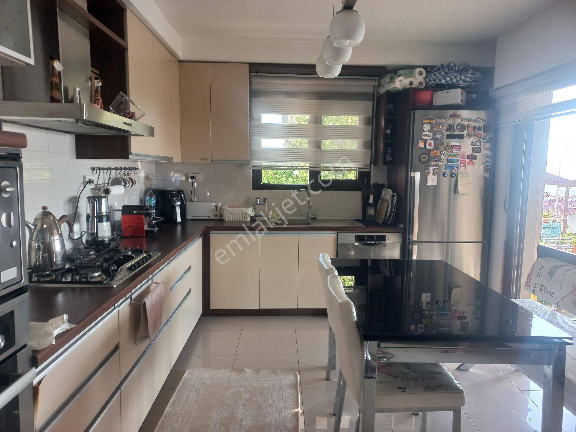Güzelbahçe Kahramanderede Geniş Kullanımlı Villa - Görsel 7