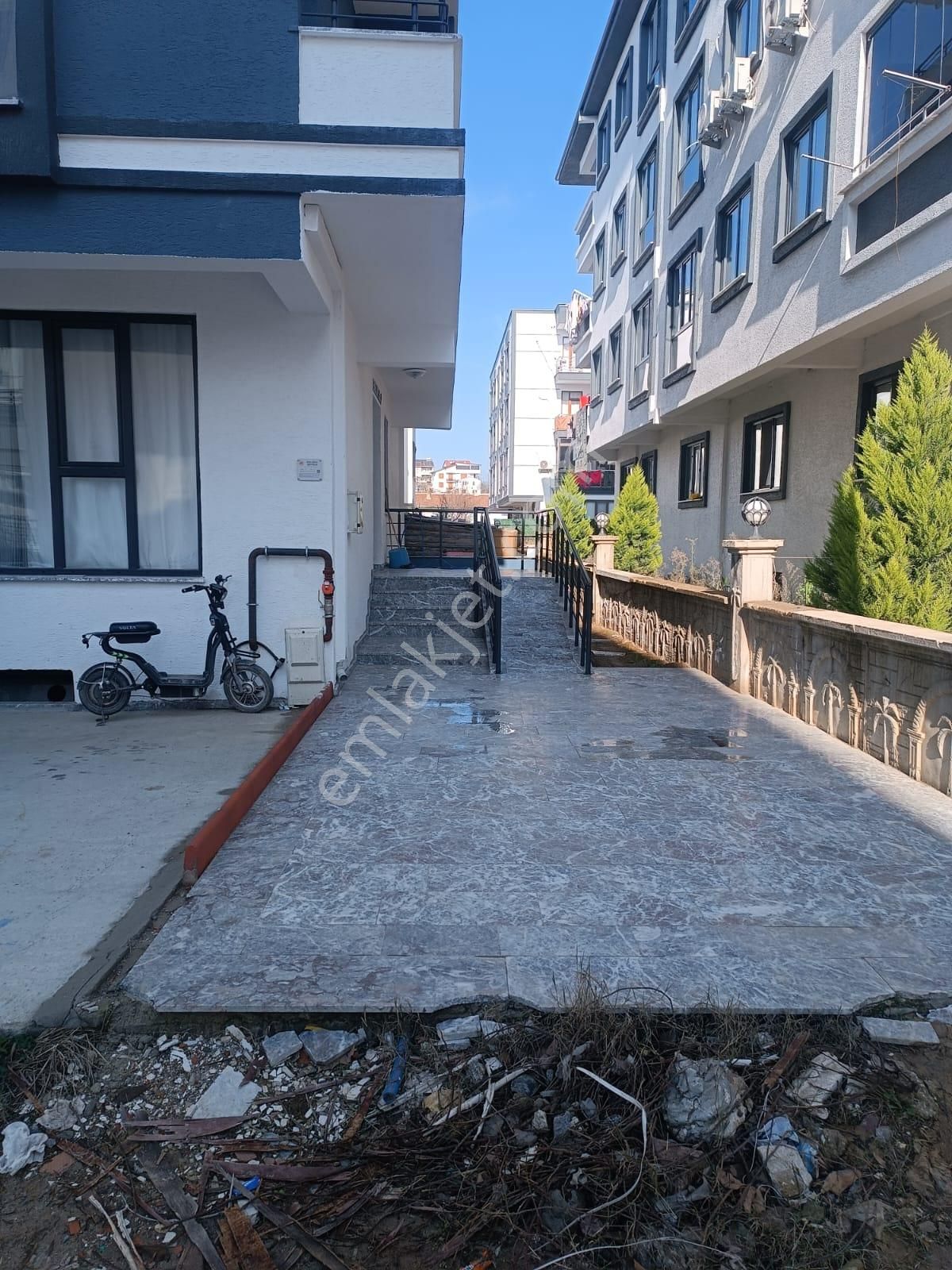 Yalova Çiftlikköy Çiftlik Mahallesinde Satılık 3+1 Daire - Görsel 37