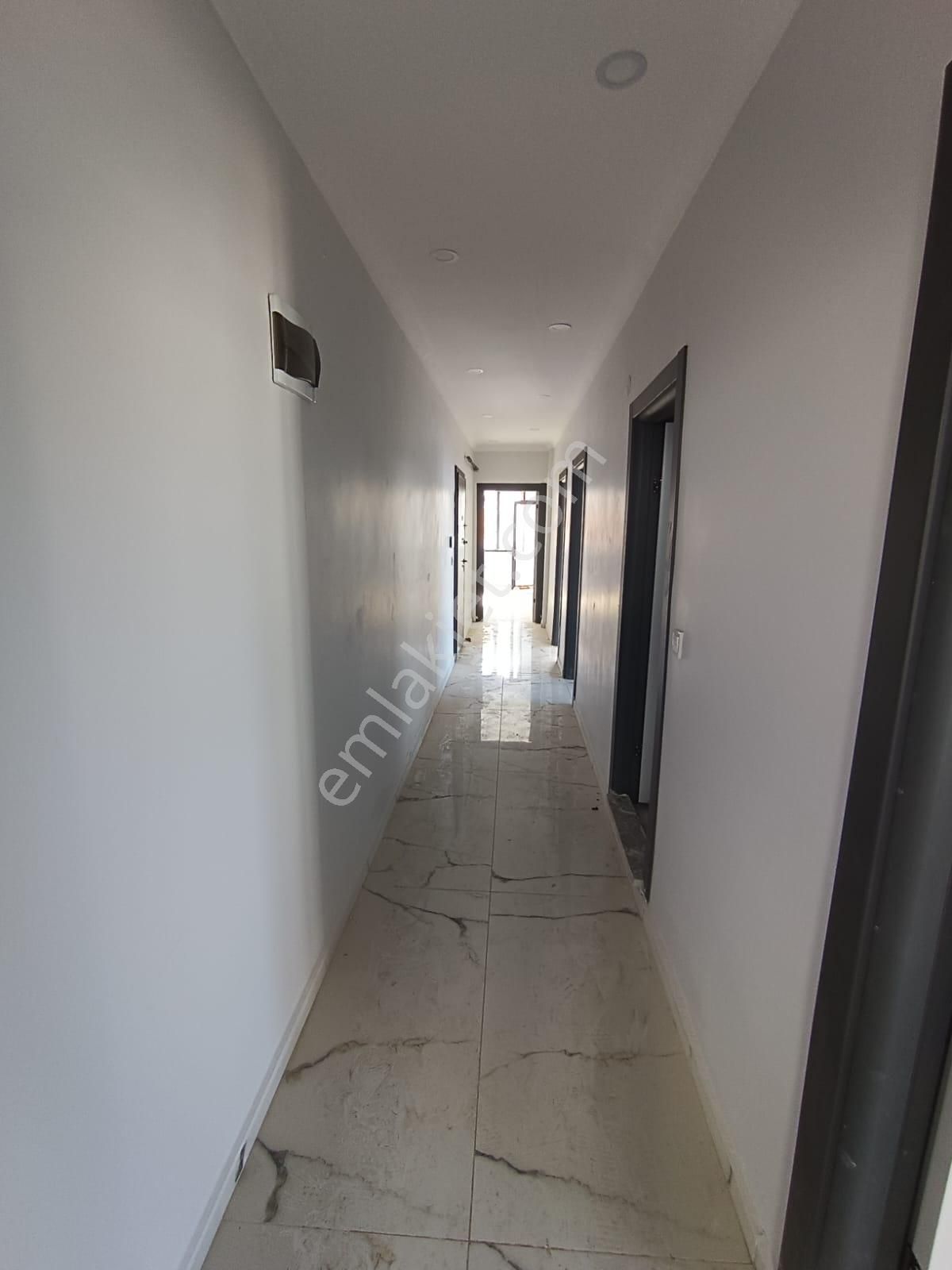 Yalova Çiftlikköy Çiftlik Mahallesinde Satılık 3+1 Daire - Görsel 15