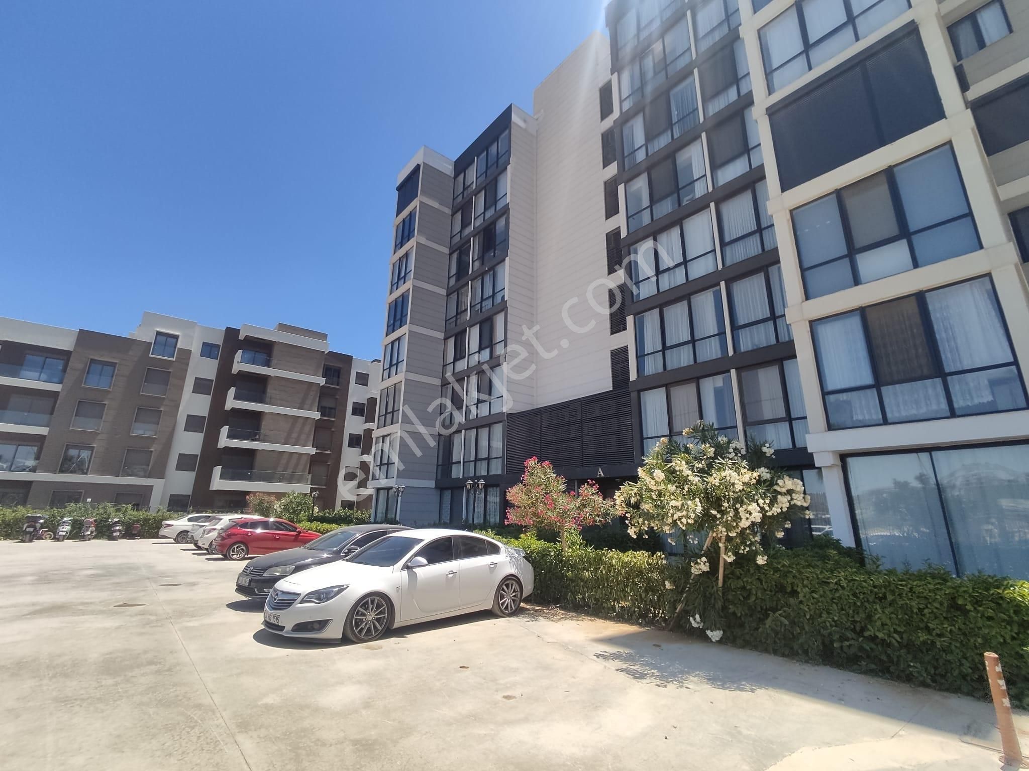 Antalya Aksu Altıntaş'ta Havuzlu Lüks Site İçi Full Eşyalı 1+1 Satılık Daire... - Görsel 4