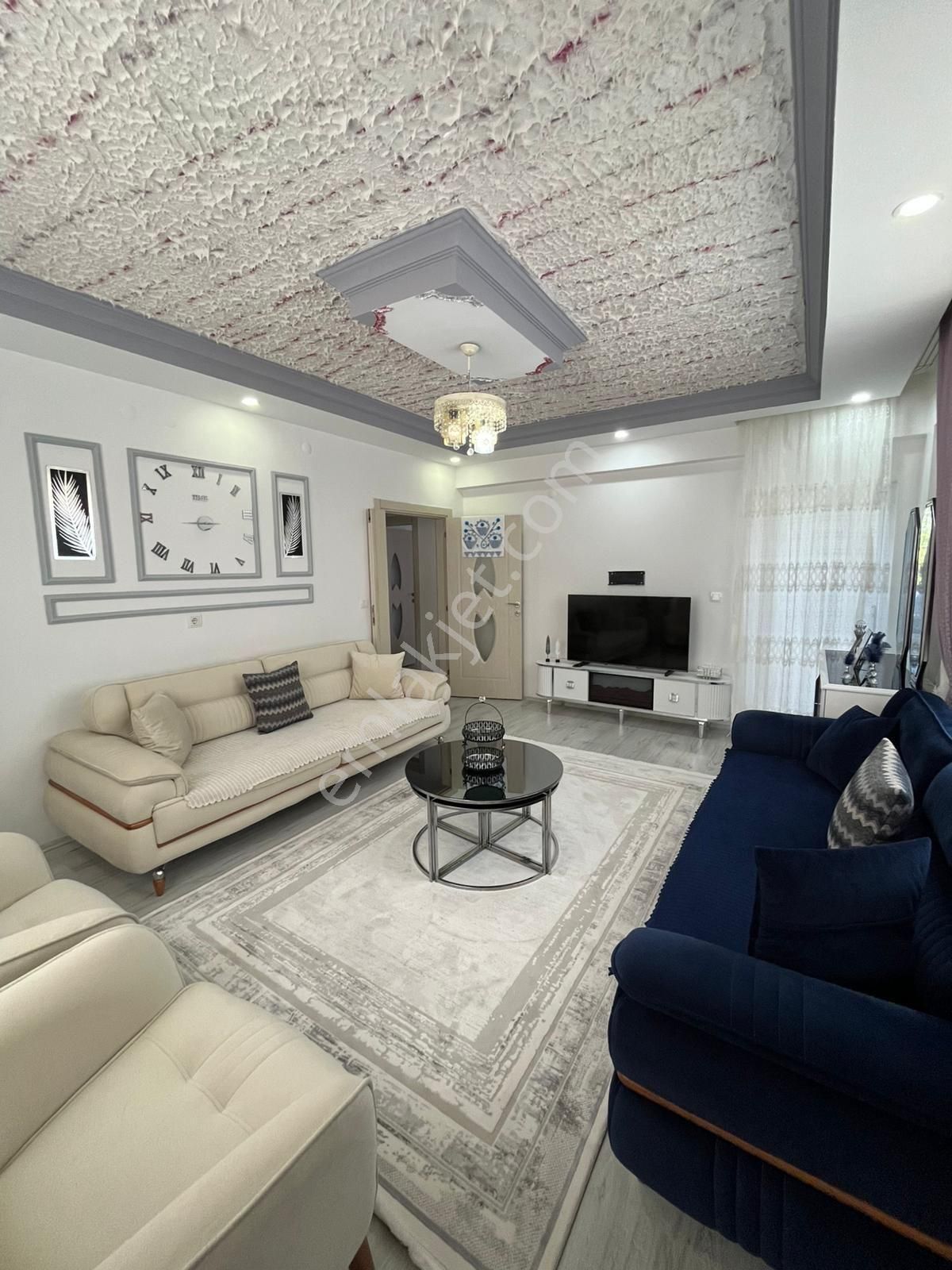Beytepe Mahallesinde Satılık 2+1 Geniş Daire
