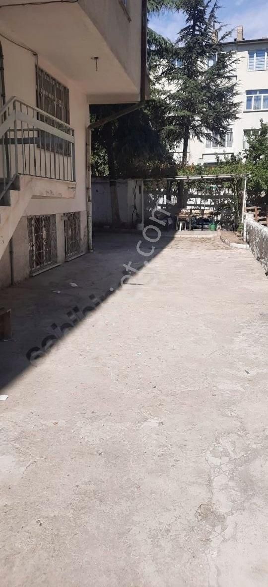 Satılık Yatırımlık Bodrum Kat 2+1 Kombili