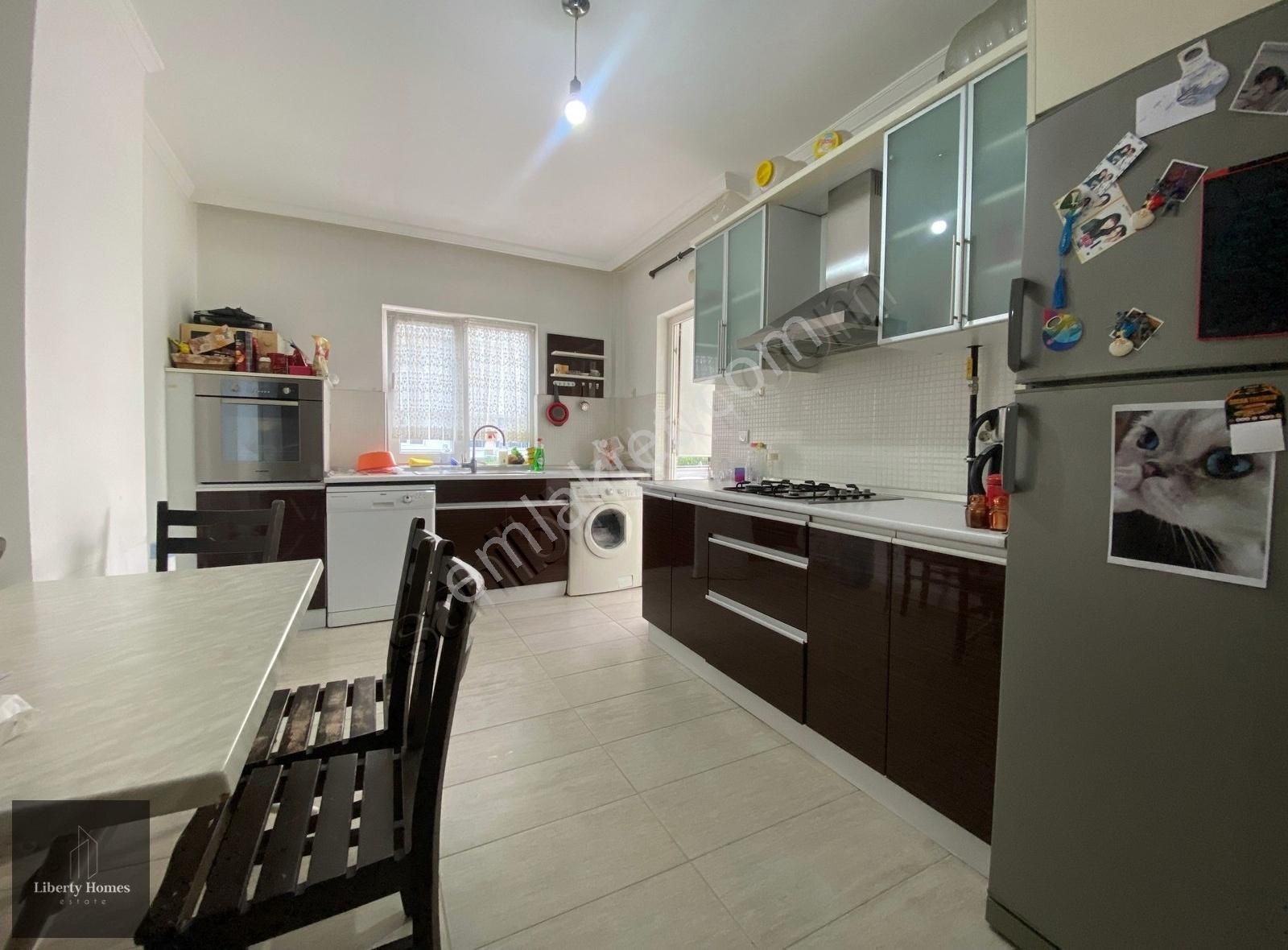 Konyaaltı Uncalı Merkezinde Kombili Arakat 2+1