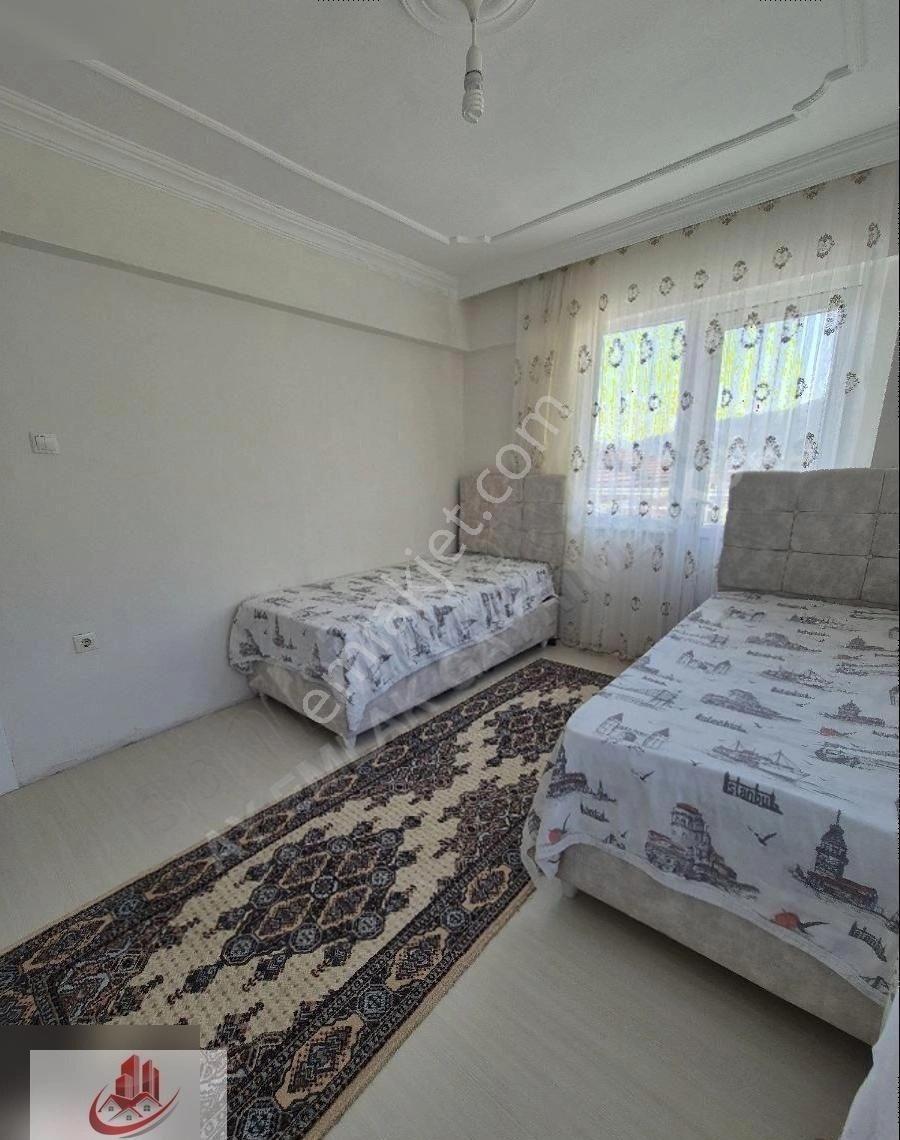 Armutlu Yılandar'da Deniz Manzaralı Huzur Dolu Bir Yaşam 2+1 - Görsel 29