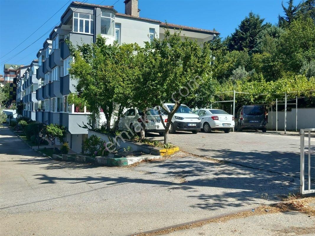 Bursa Nilüfer Beşevler Konak Mah. Kiralık 3.kat 3+1 Daire 25.000 Tl