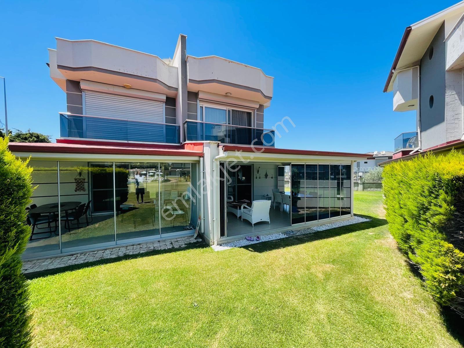 Kuşadası Güzelçamlı’da Denize 1.5km Yüzme Havuzlu Oyunparklı Elit Sitede 3+1 180m2 Lux Villa - Görsel 7