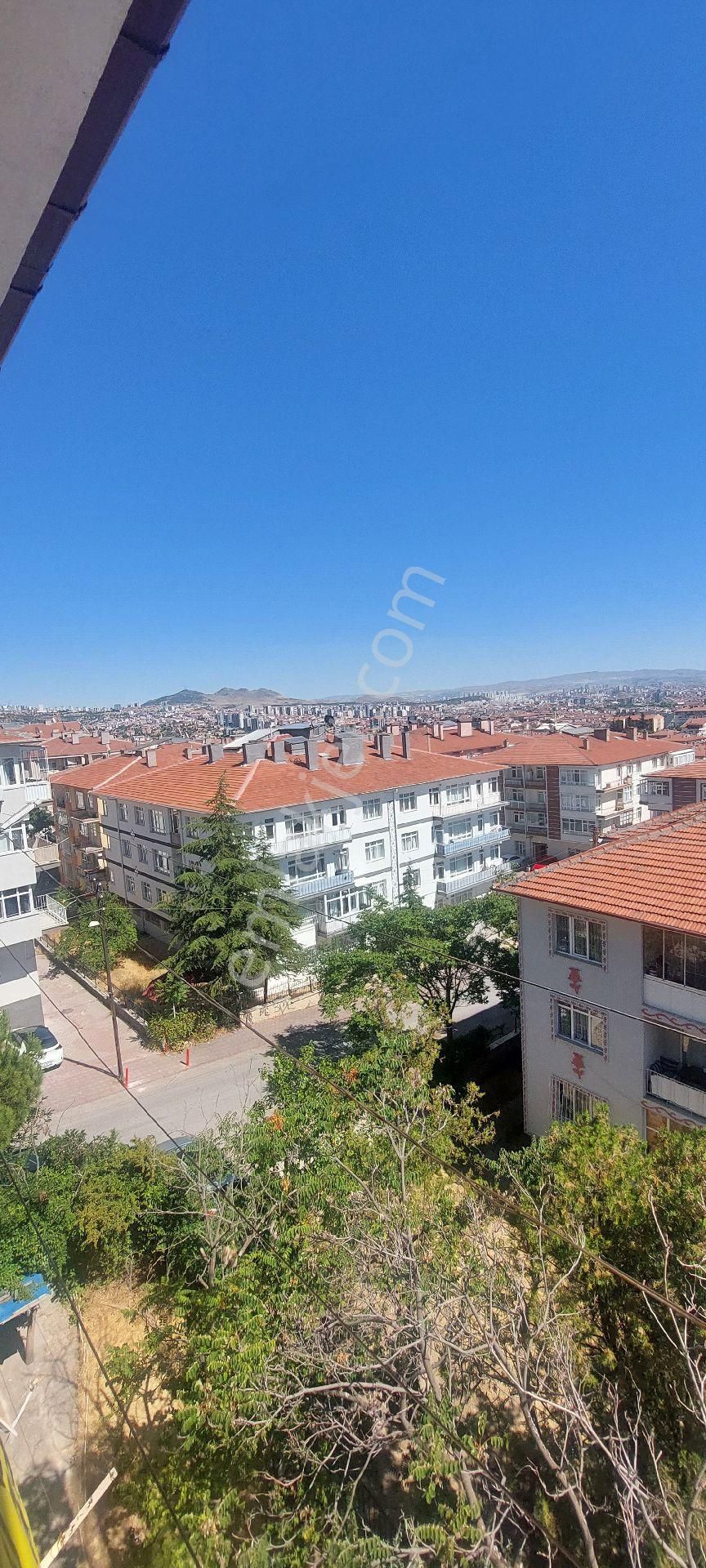 Keçiören Şenlik Yakacık Da 3+1 Merkezi Konumda Manzaralı Kiralık Daire