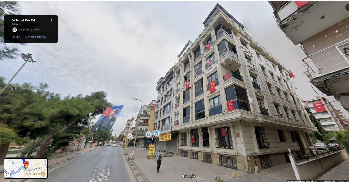 Cennet Mahellesinde Metrobüse Yakın Satılık 2+1 Daire