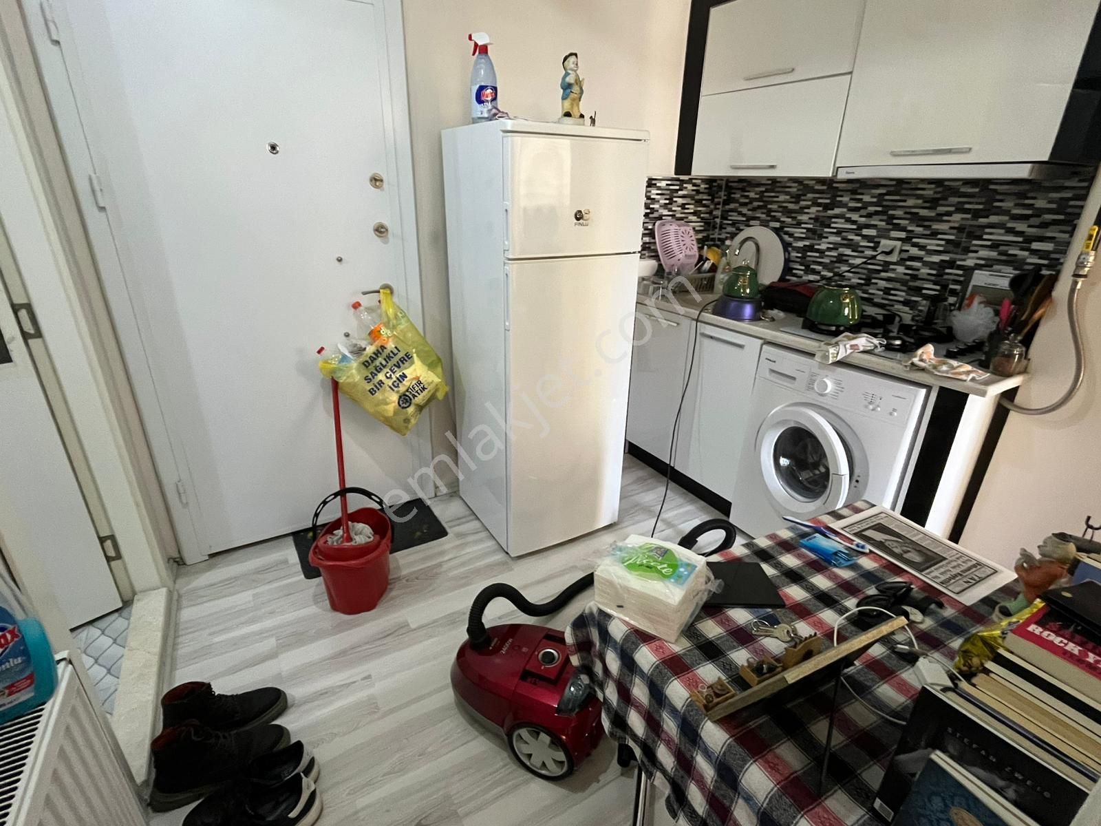 Erenler Mah 2+0 Merkezi Konumda Daire