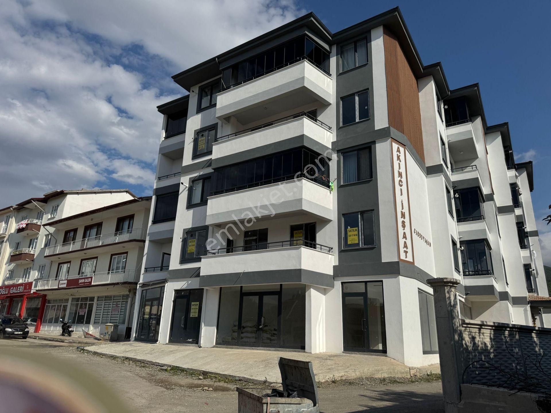 Yankı'dan Pazar Merkezde Sıfır Ara Kat 130 M2 Satılık 3+1 Daire