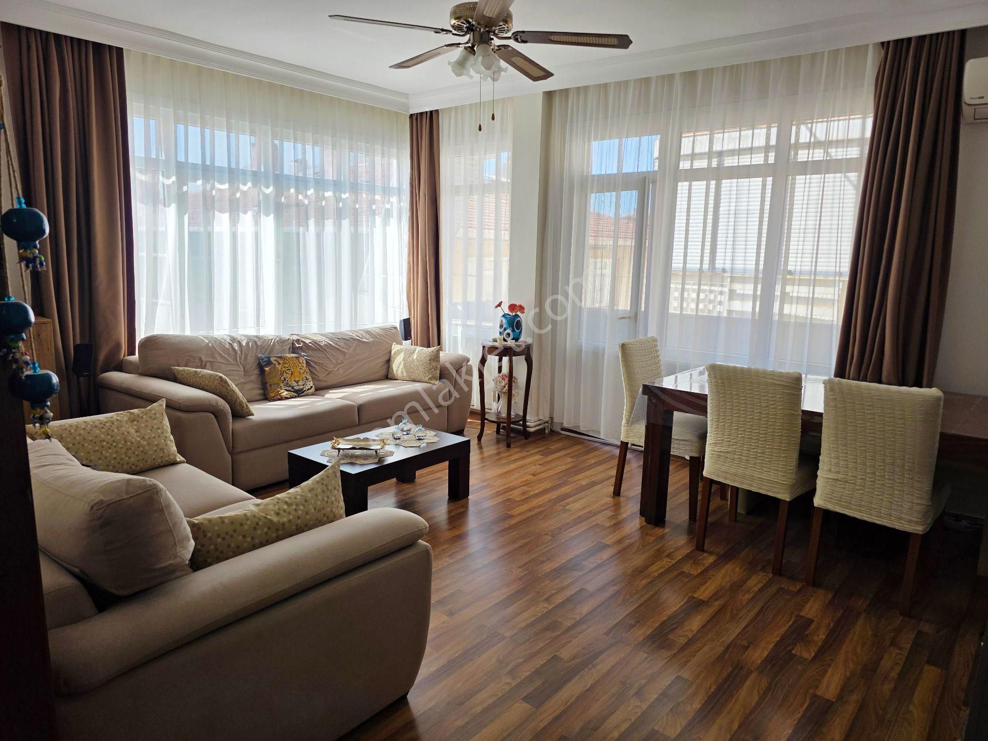 Adatepe Sahilde İskanlı Kat Mülkiyetli Güney Cephe 3+1