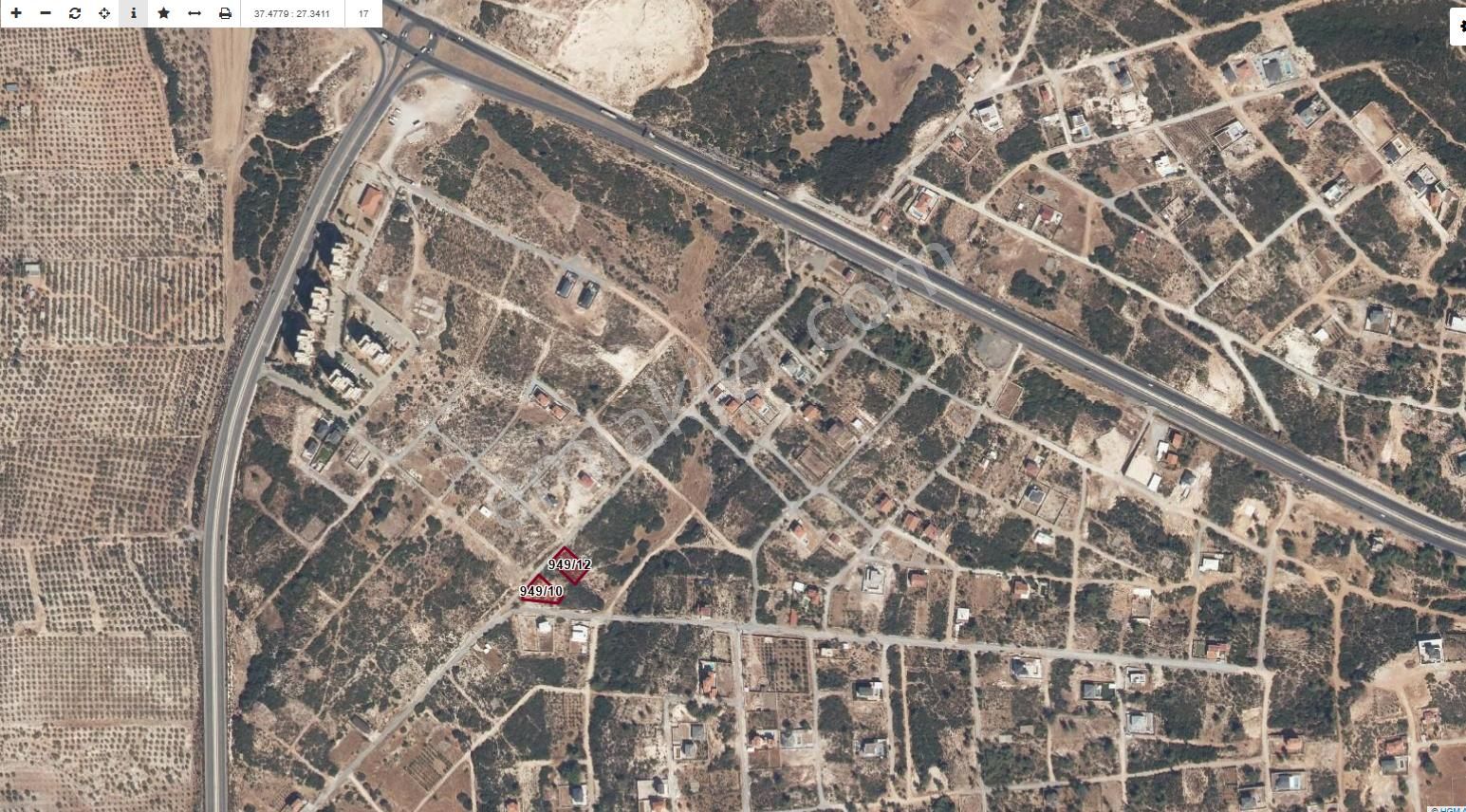 Aydın Didim Ak Yeniköy 1.240 M22 Adet Arsa Konut İmarlı Arsa Biri Köşe Başı Önü Açık Kapanmaz
