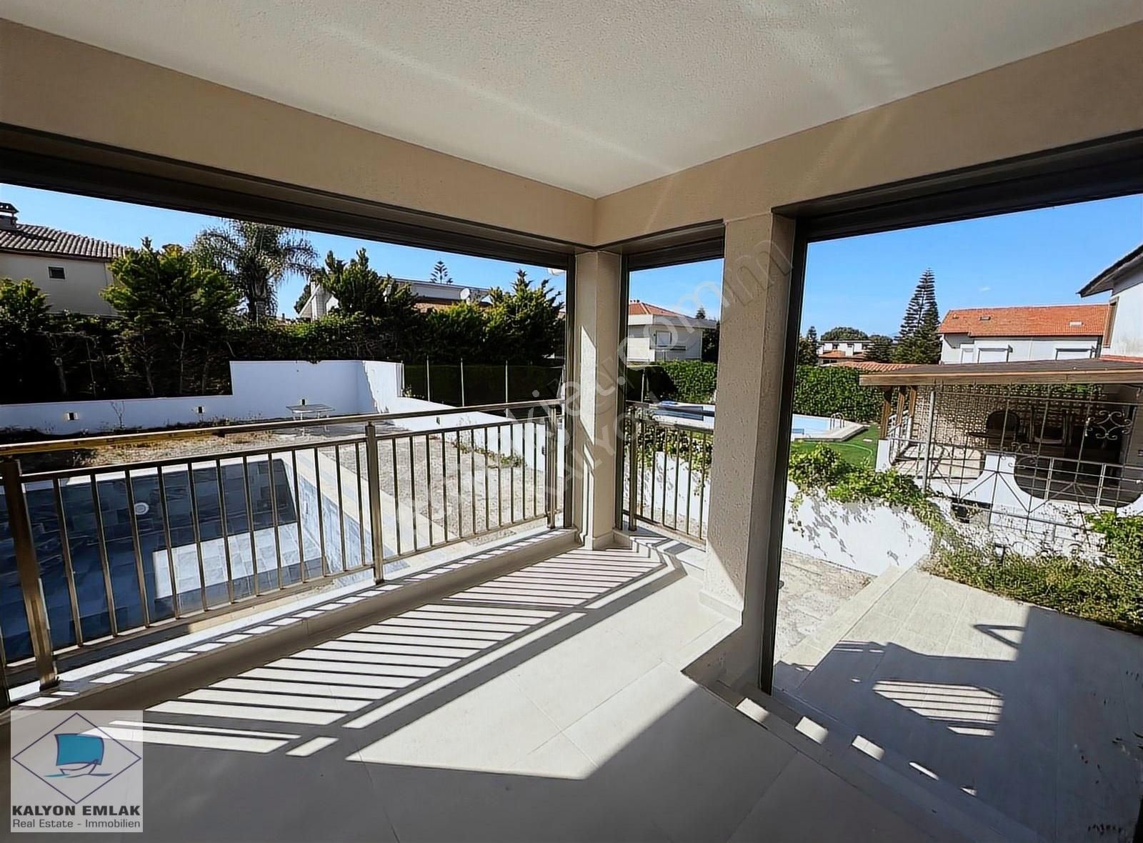 Çeşme Altınyunusta Satılık Müstakil Havuzlu Lüks Villa - Görsel 34